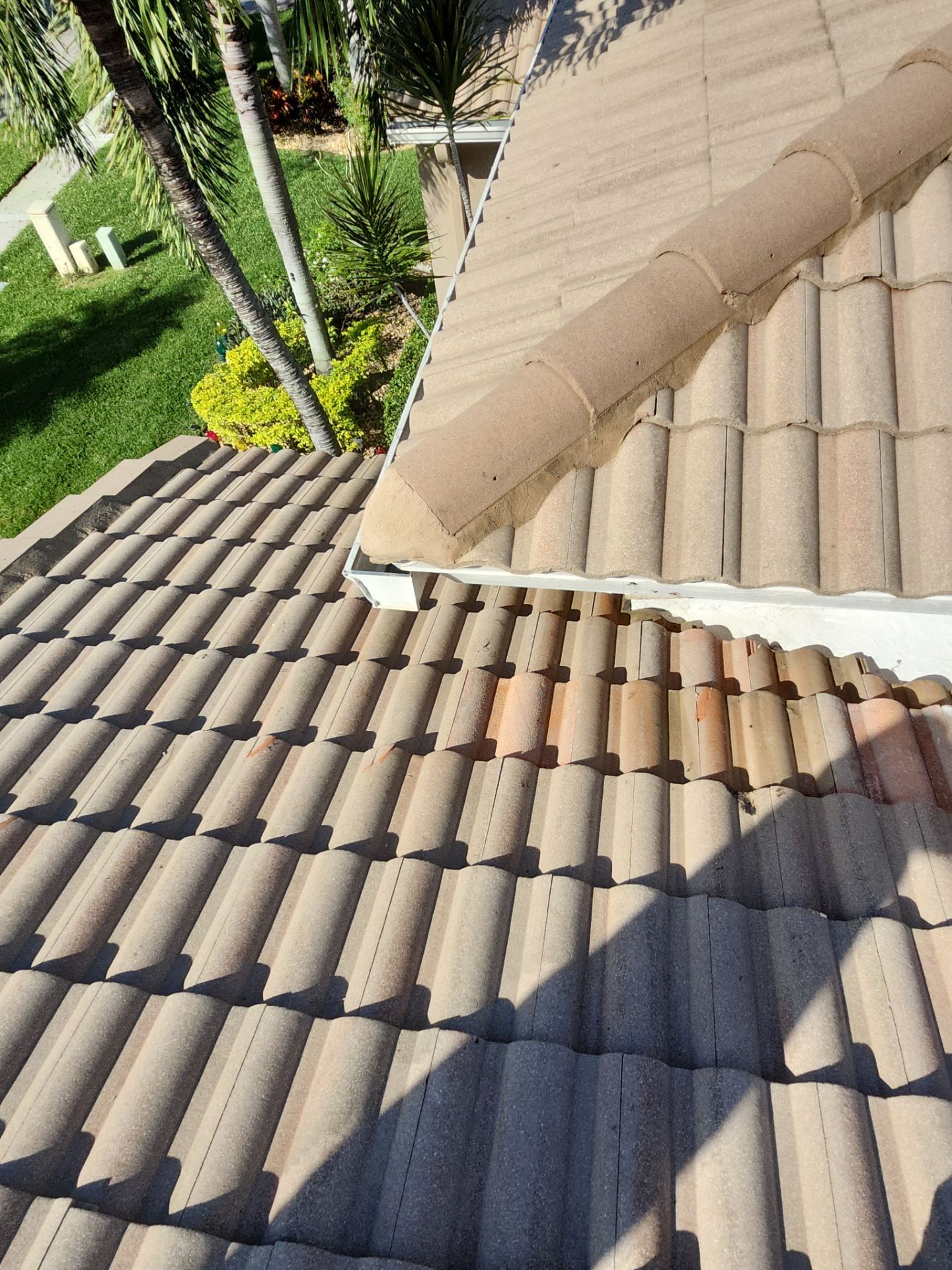 Tile Roof Repair in Delray Beach – Expert Craftsmanship & Reliable Service by Aastro Roofing