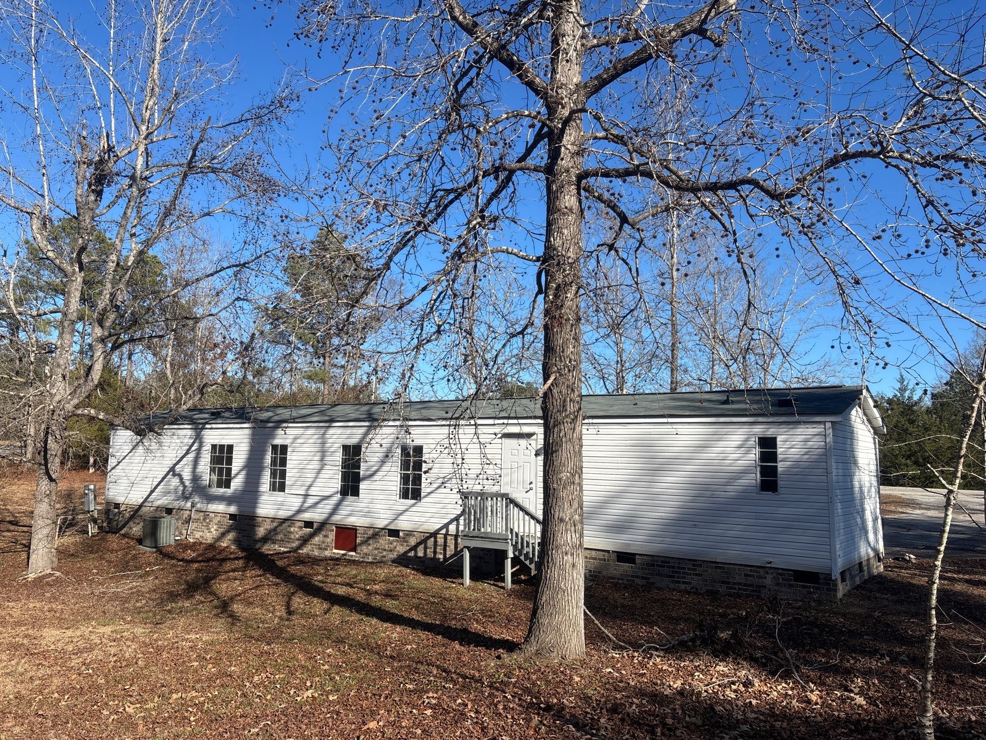 Roof Replacement in Waterloo, SC | New CertainTeed XT 25 Nickel Gray Shingles by Roofers LLC