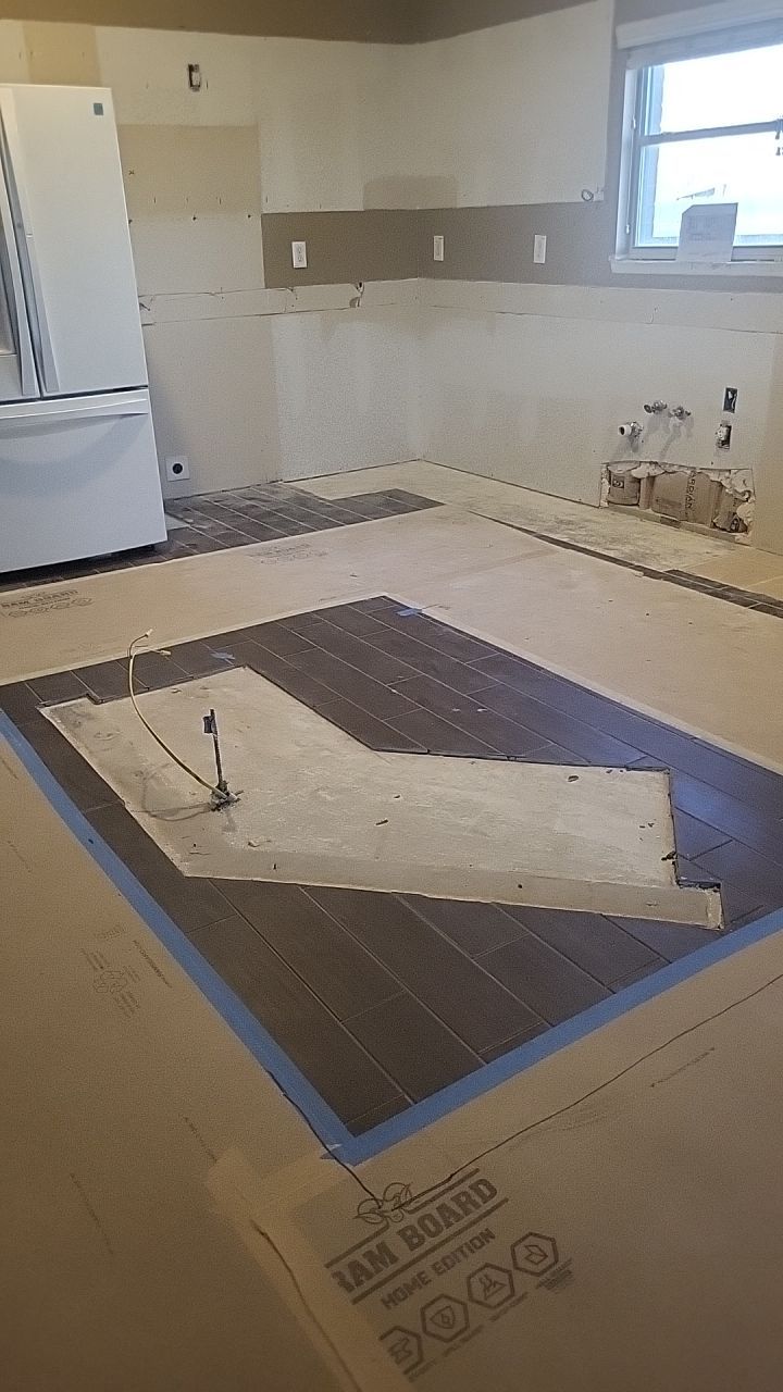 Cibolo, TX Kitchen Remodel with Island Upgrade by Legacy Bath and Kitchen 