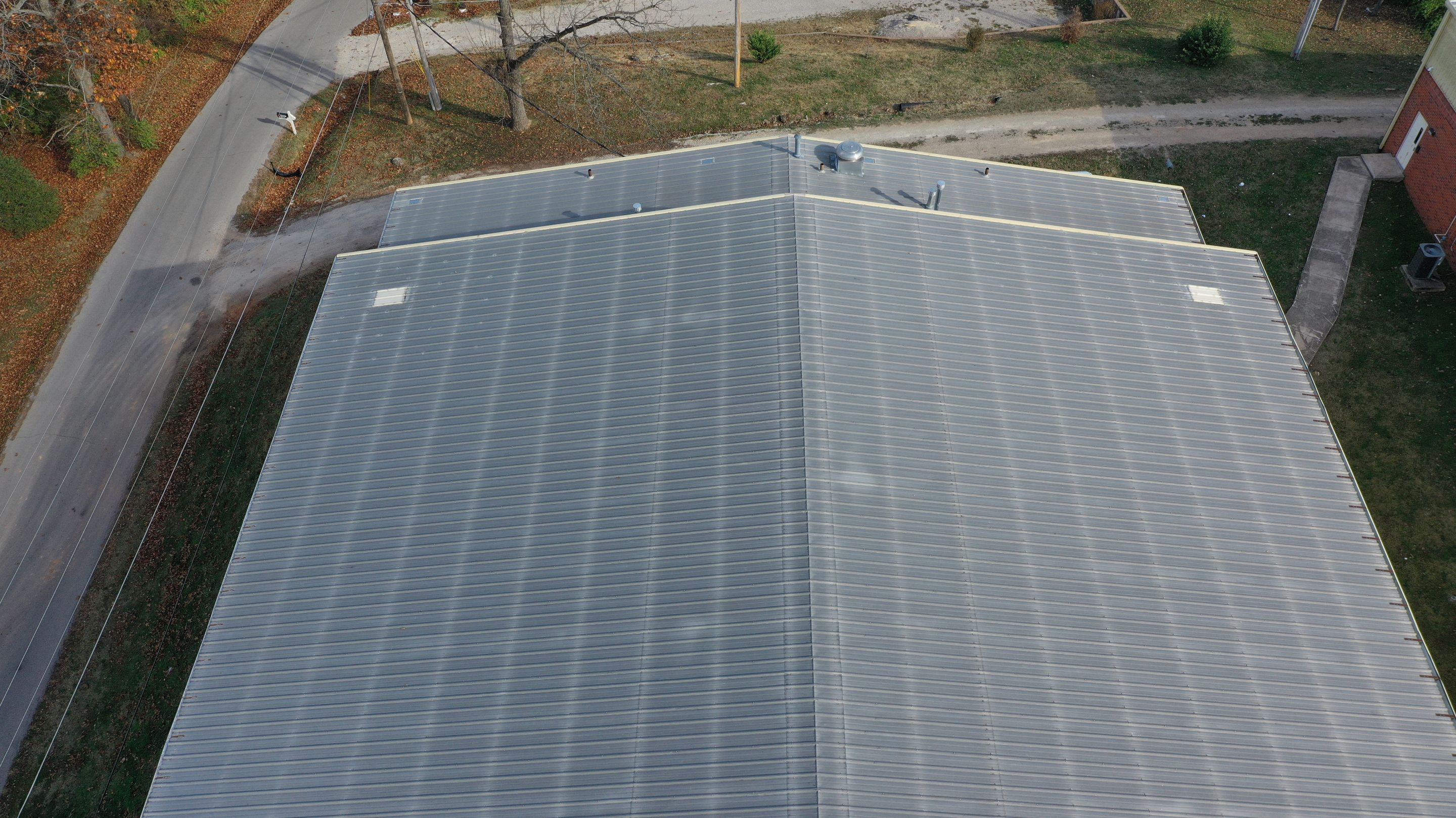 Mammoth Springs Gymnasium by Hostetler Roofing
