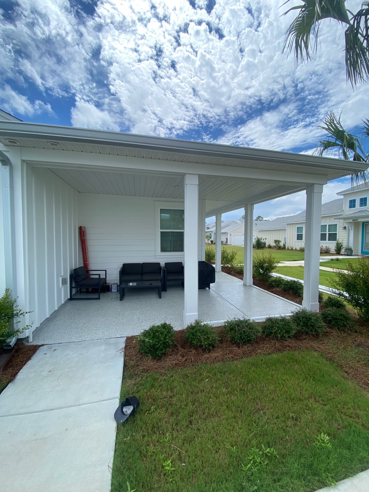 Screen Under in LMWS by Titan Sunrooms