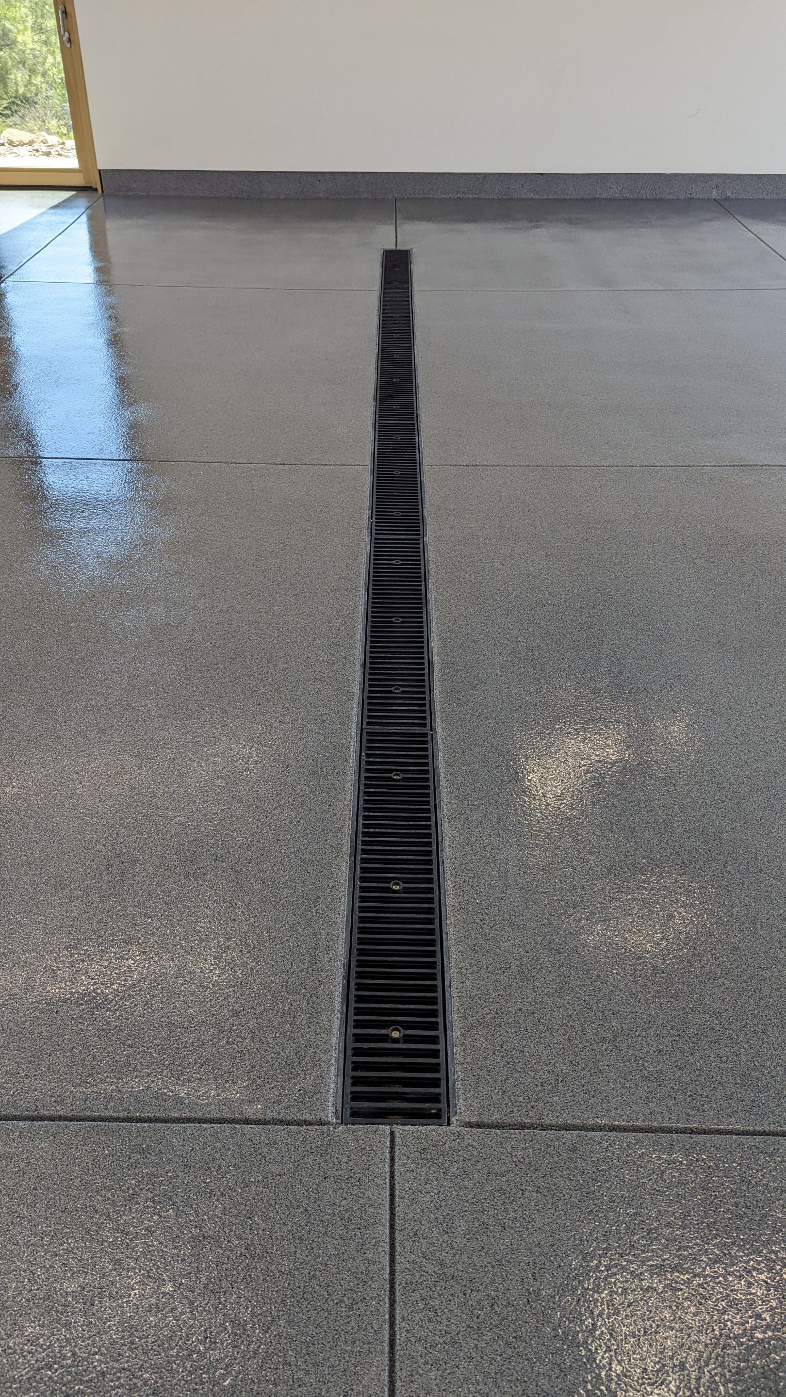 Garage Transformation using Slate Hybrid 1/16" Flake by Croc Coatings, LLC