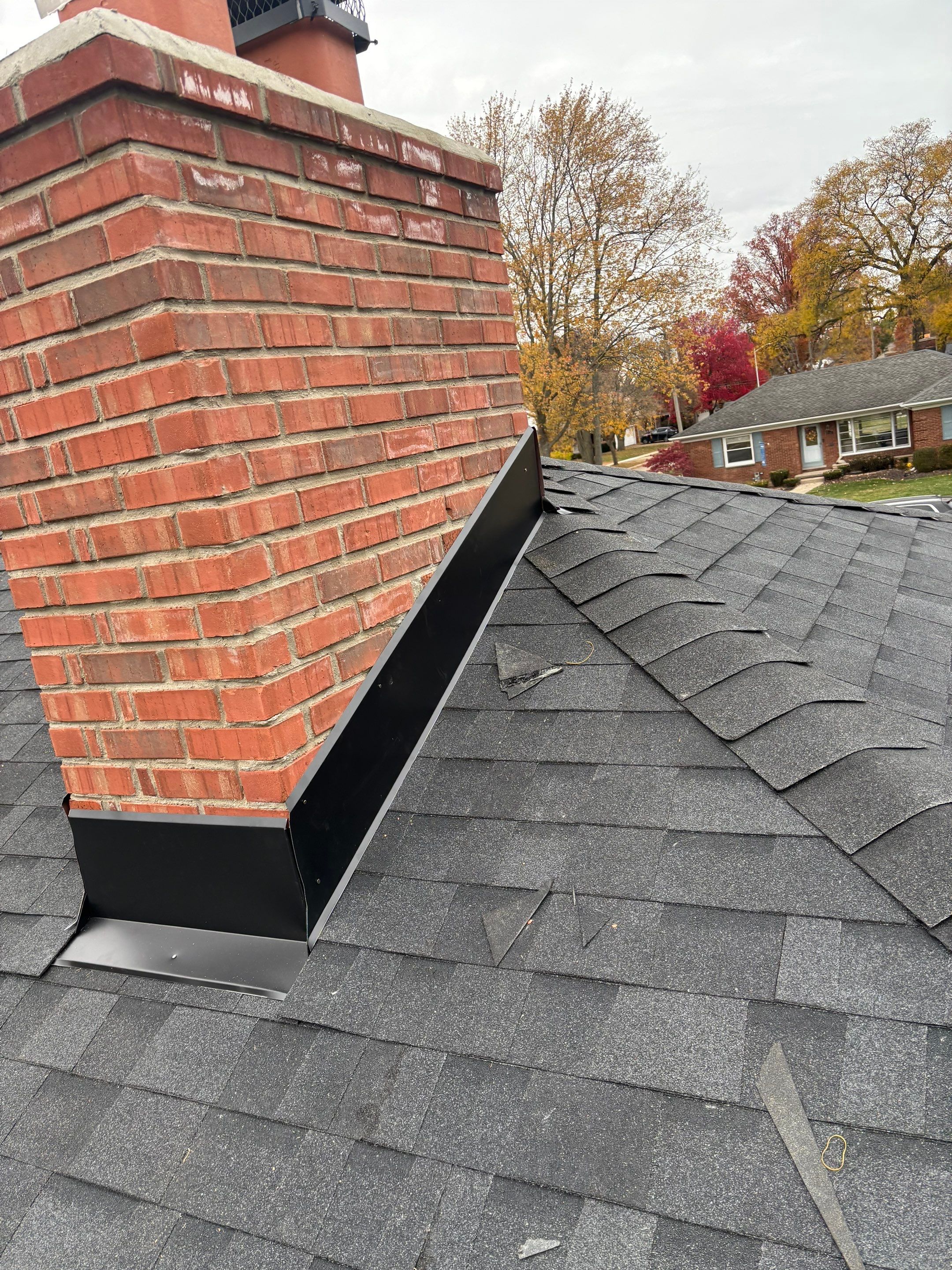 Roof Replacement using Owens Corning Onyx Black by 180 Contractors