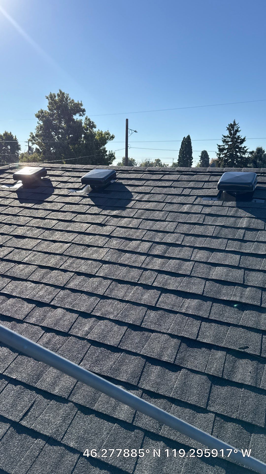 Architectural Shingle Roof Replacement for Richland Residential Home by Alpine Roofing