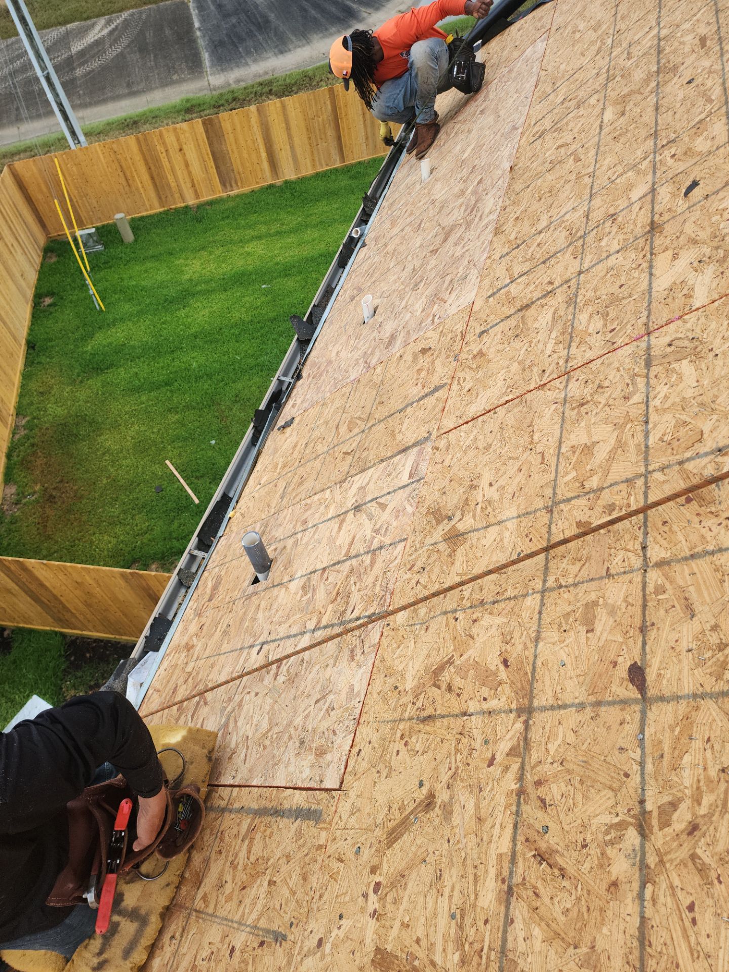 Residential Roofing Installation using Owen's Corning Duration (Lifetime) Shingles by Roof Repair Company
