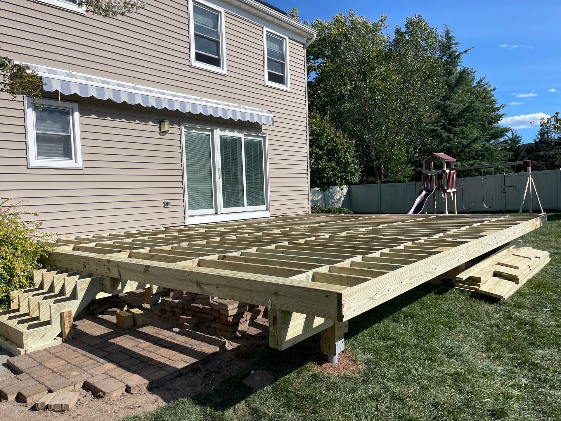 New Deck and Steps by deck guardian