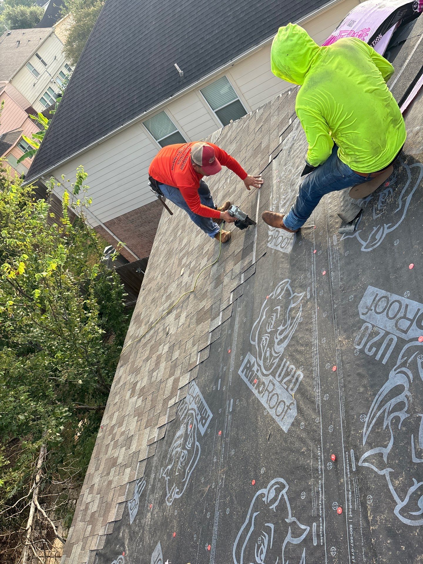 Residential Roofing Installation using Owen's Corning Duration (Lifetime) Shingles by Roof Repair Company