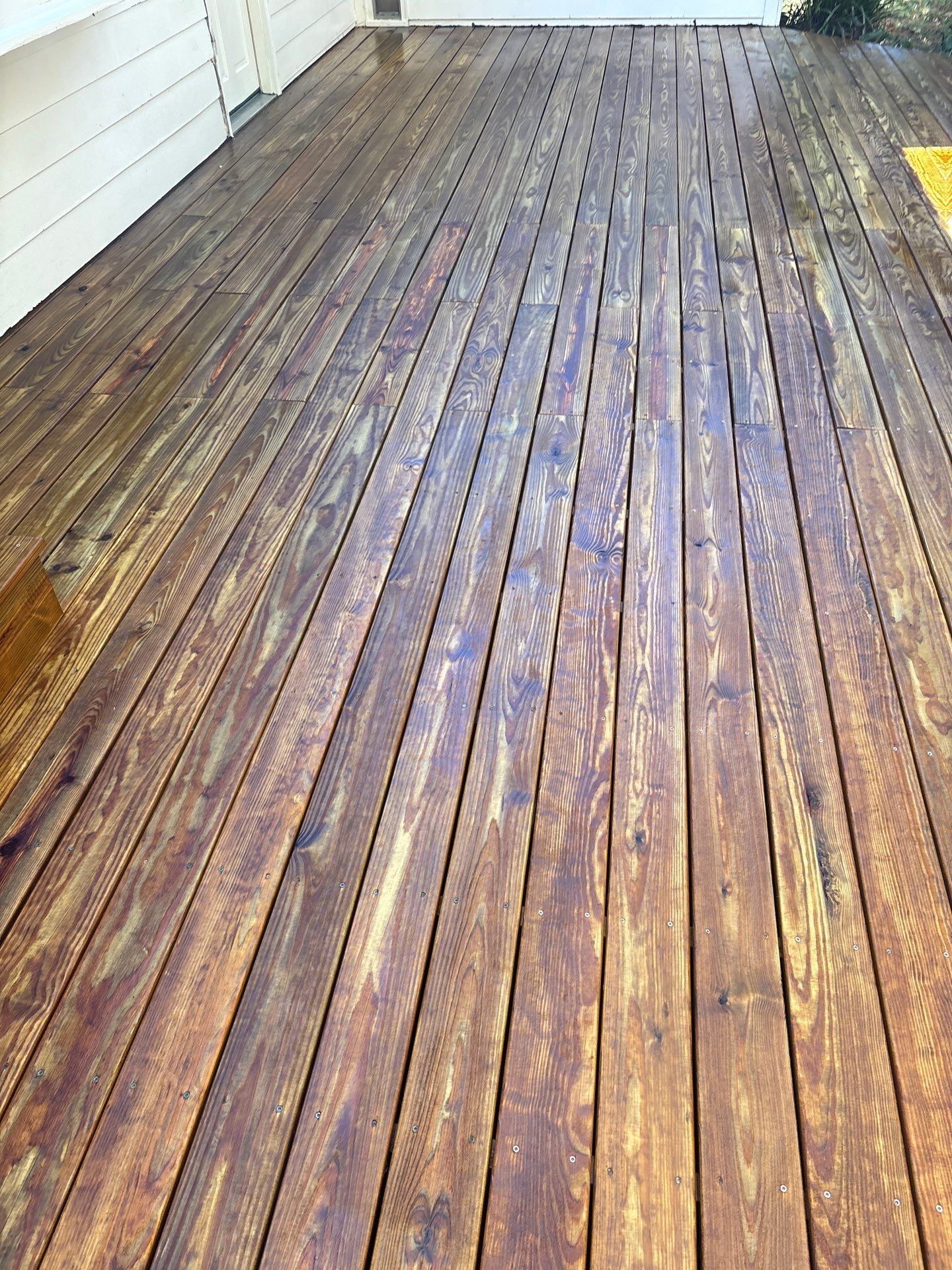 Wood Deck using Wood Sealant by DuraSeal