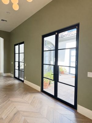 Teakwood Pl - Interior 