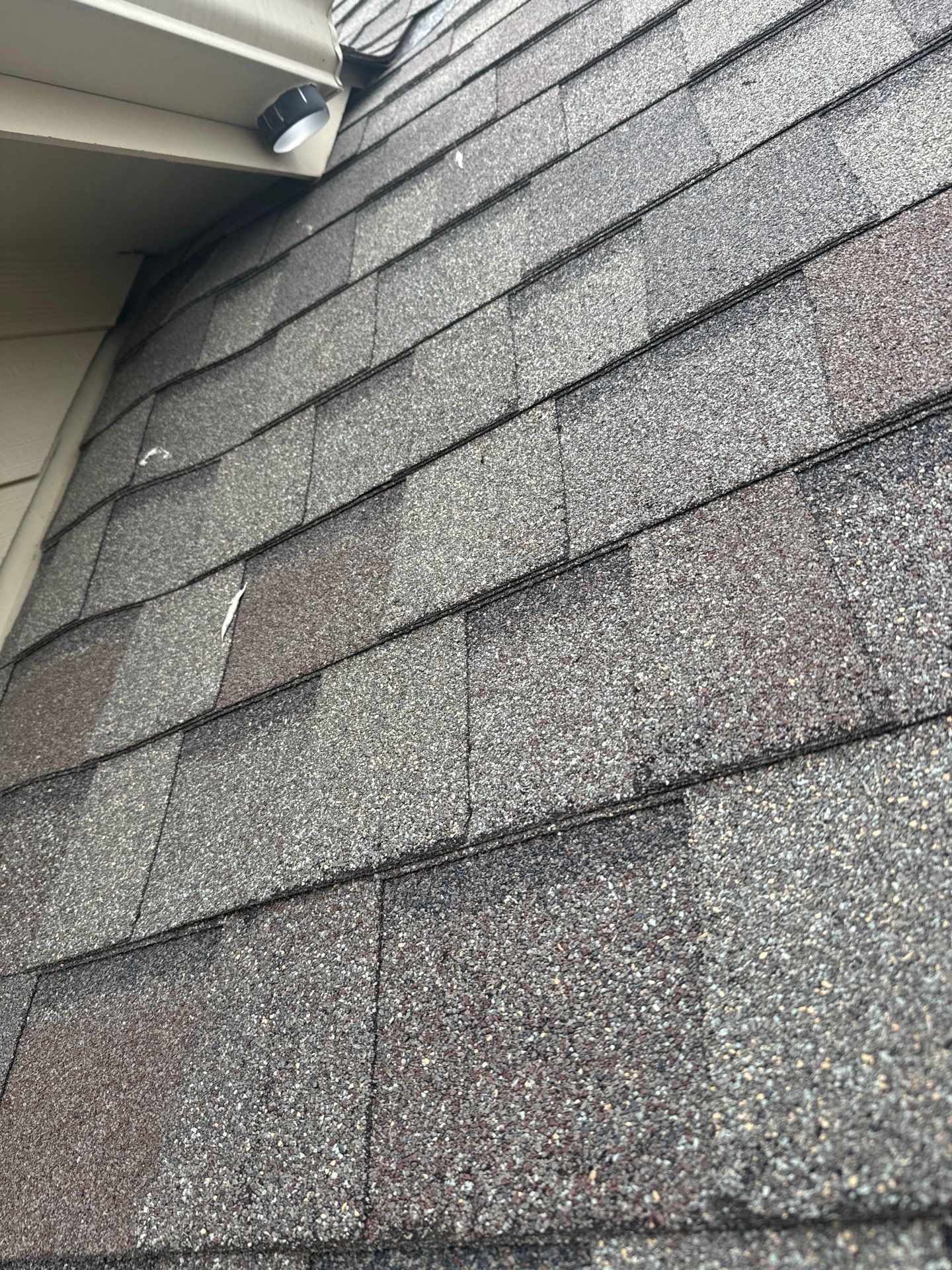 Hail Damage using Owen's Corning Duration (Lifetime) Shingles by Roof Repair Company