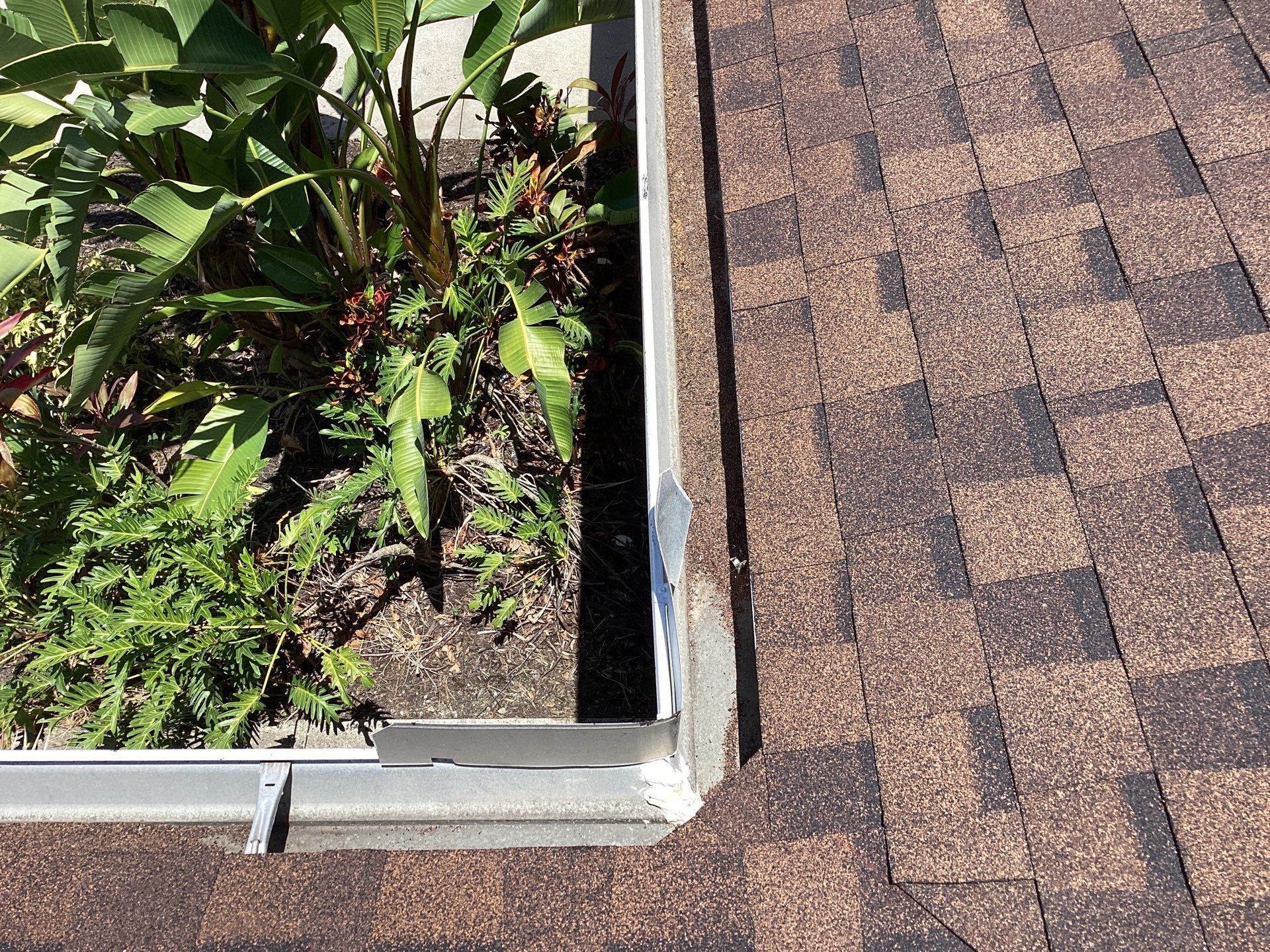 Downspout Installation for Maximum Efficiency in North Fort Myers FL by Gutter Professors