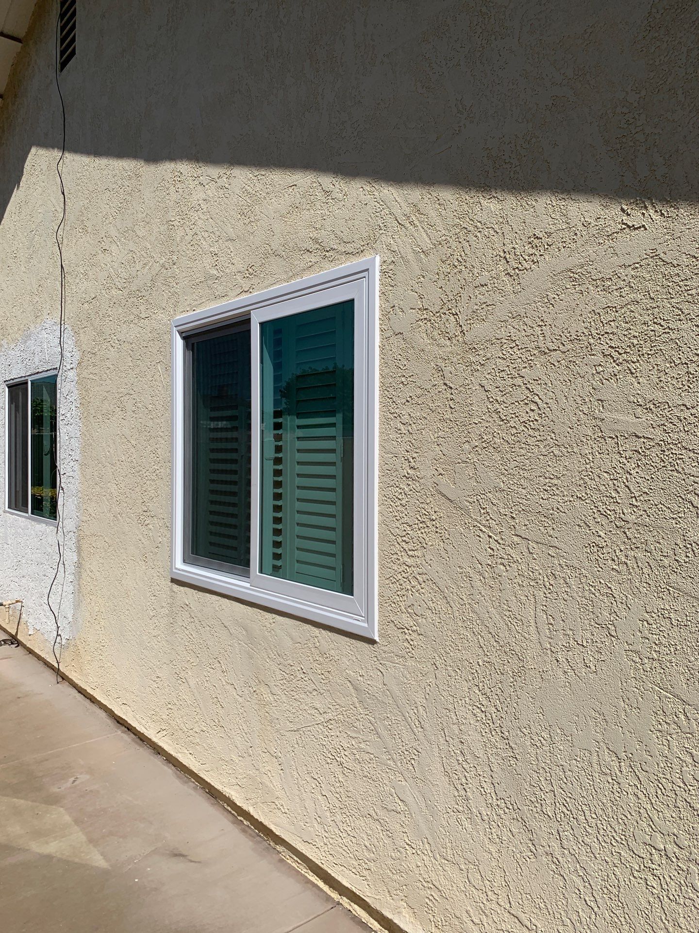 Window Installation using Milgard to fix leaks by American Window Company