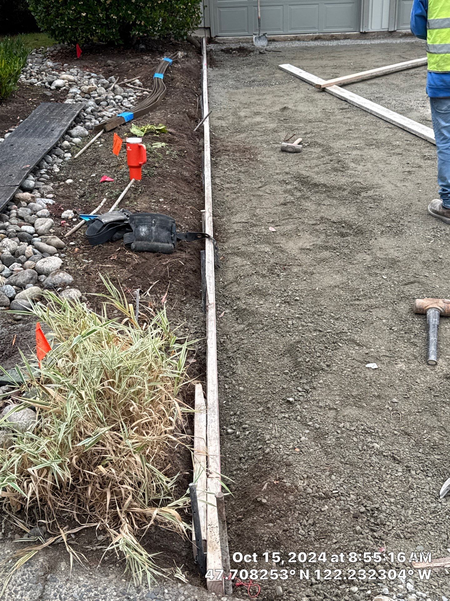 Concrete Driveway Renovation | Kirkland  by Jireh Asphalt & Concrete Inc 