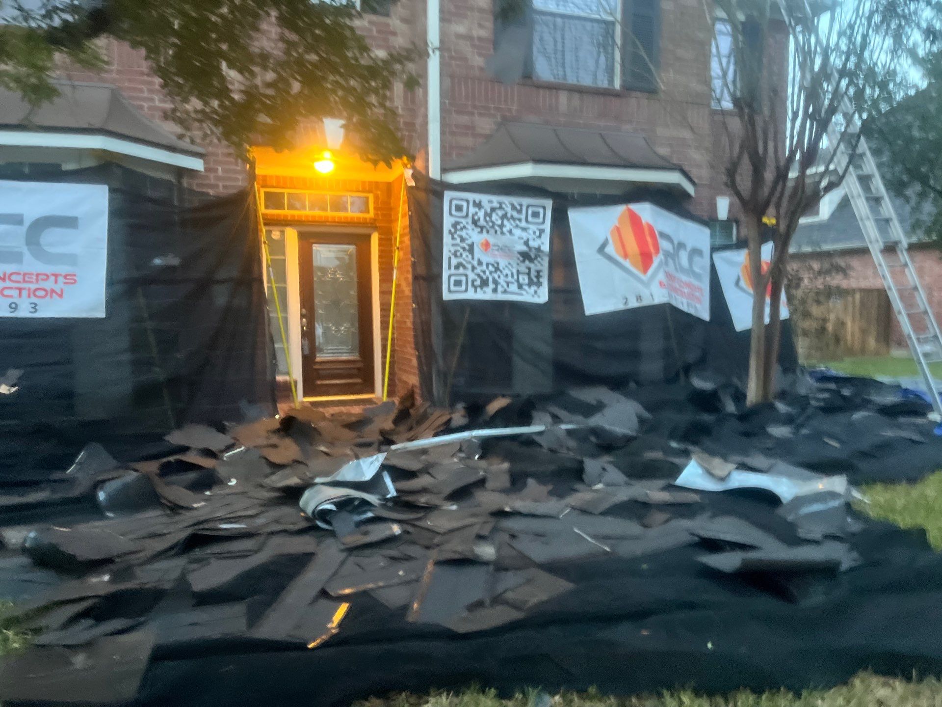 Roof Replacement using Owen's Corning - Duration Onyx Black by Roof Concepts Construction