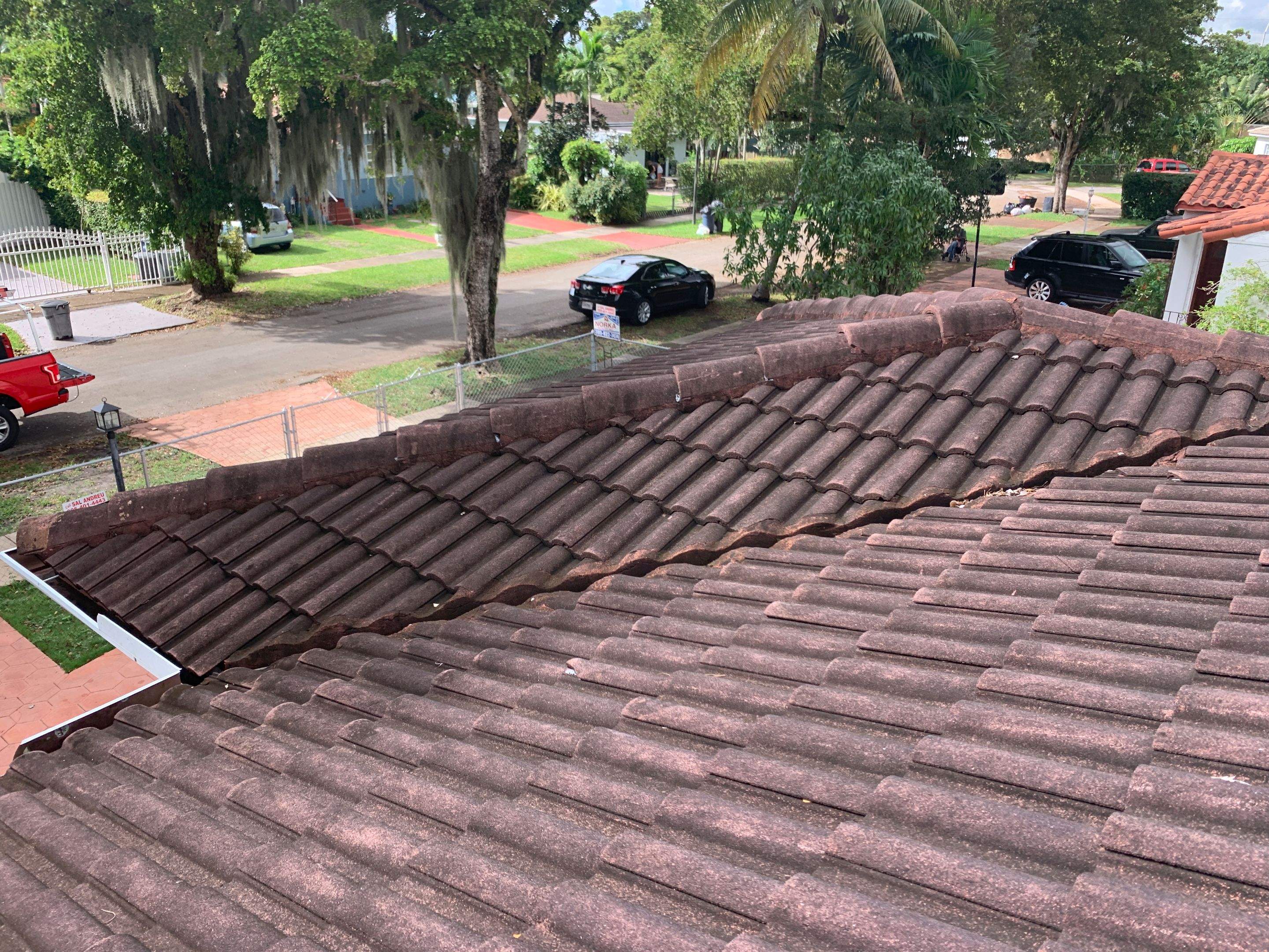 Metal Roof - Galvalume Regal Blue by Istueta Roofing