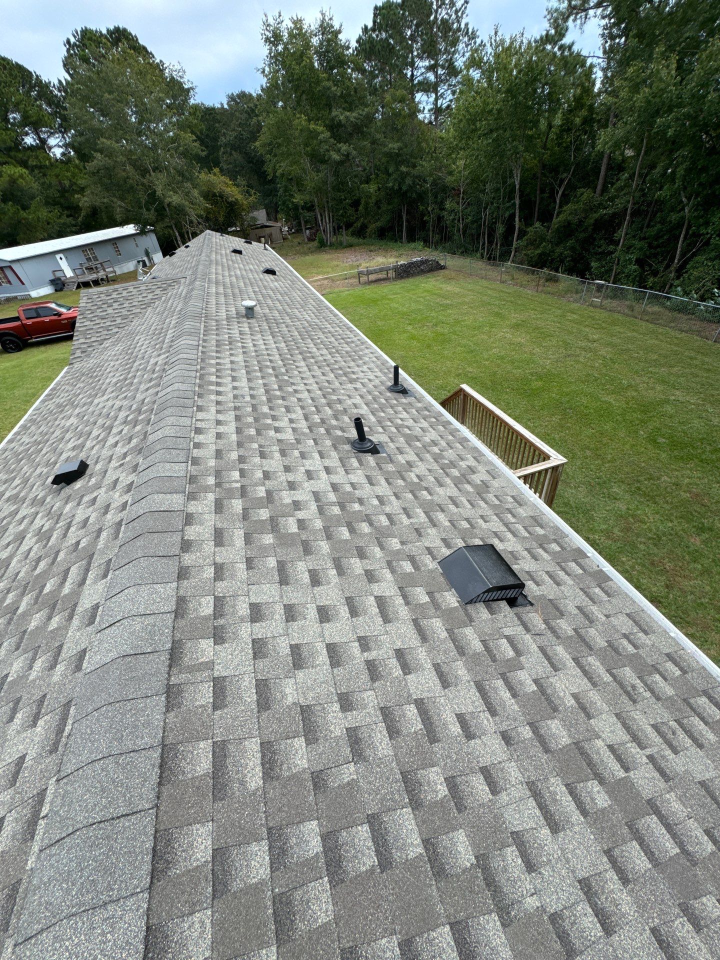 GAF HDZ - Weathered Wood by Linta Roofing Inc