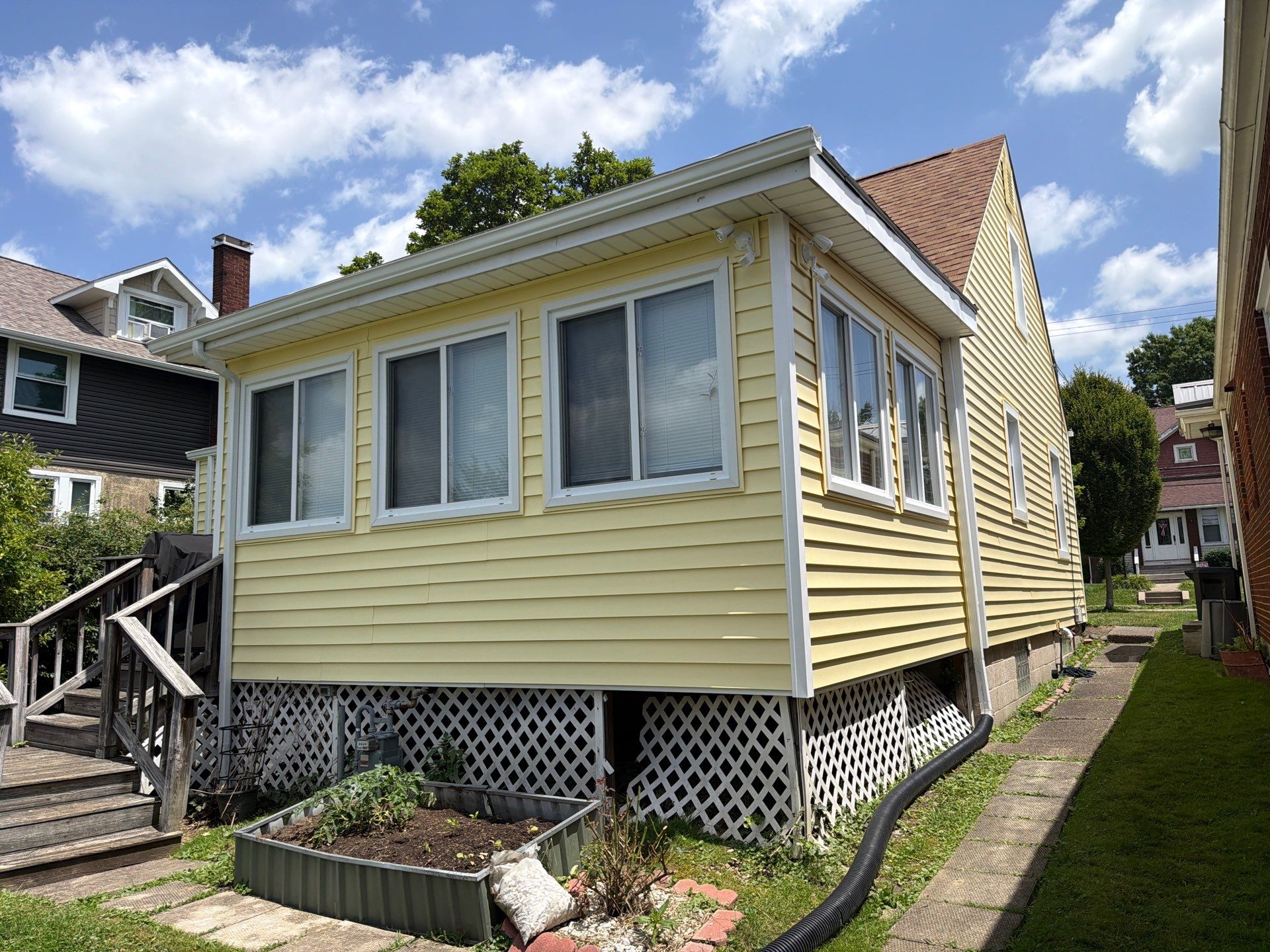Autumn Yellow Makeover in New Kensington by Ideal Siding Pittsburgh