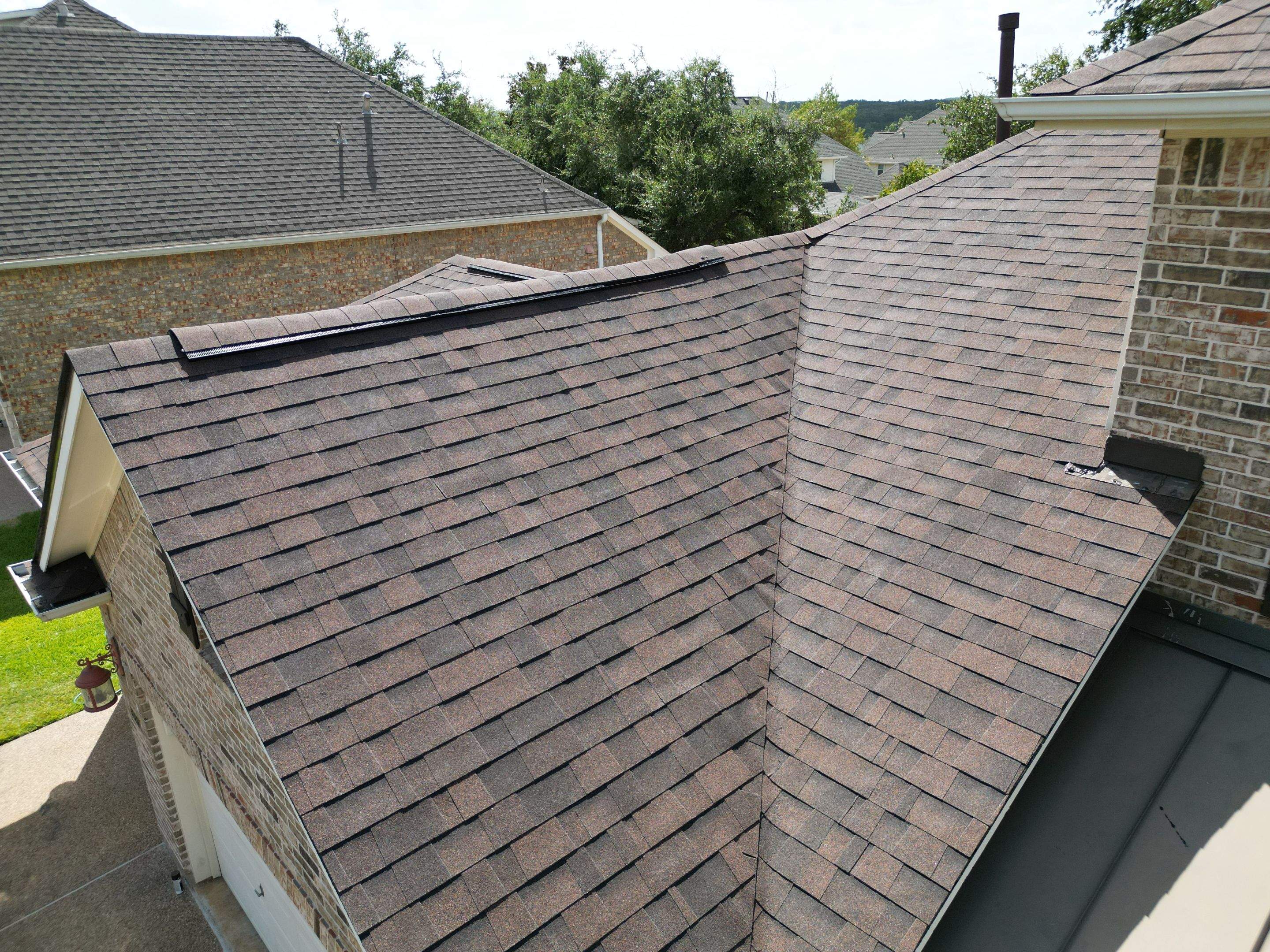 Antique Brown - Malarkey Highlander by RoofsOnly.com