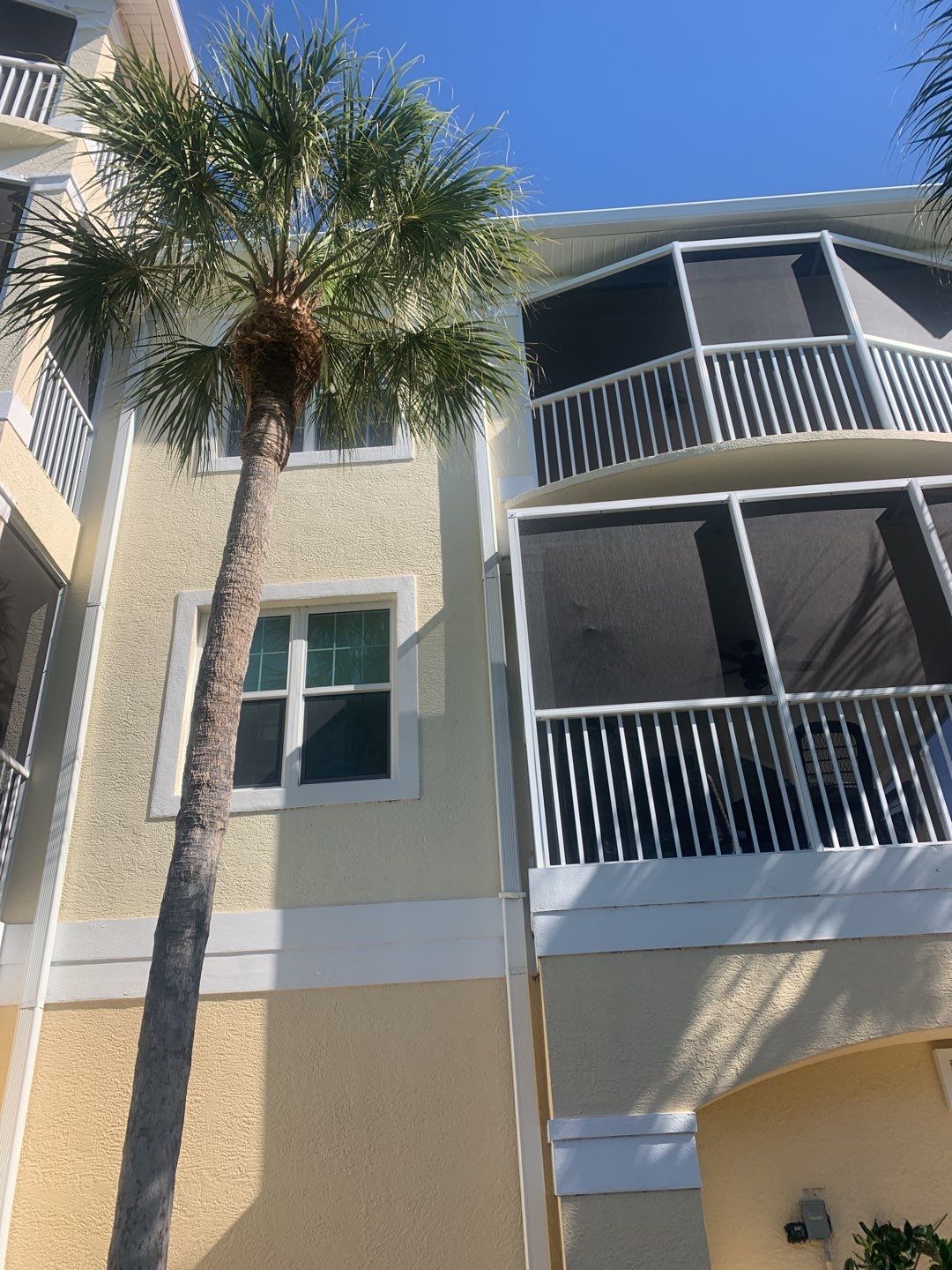Soffit and Fascia Installation in Fort Myers FL by Gutter Professors
