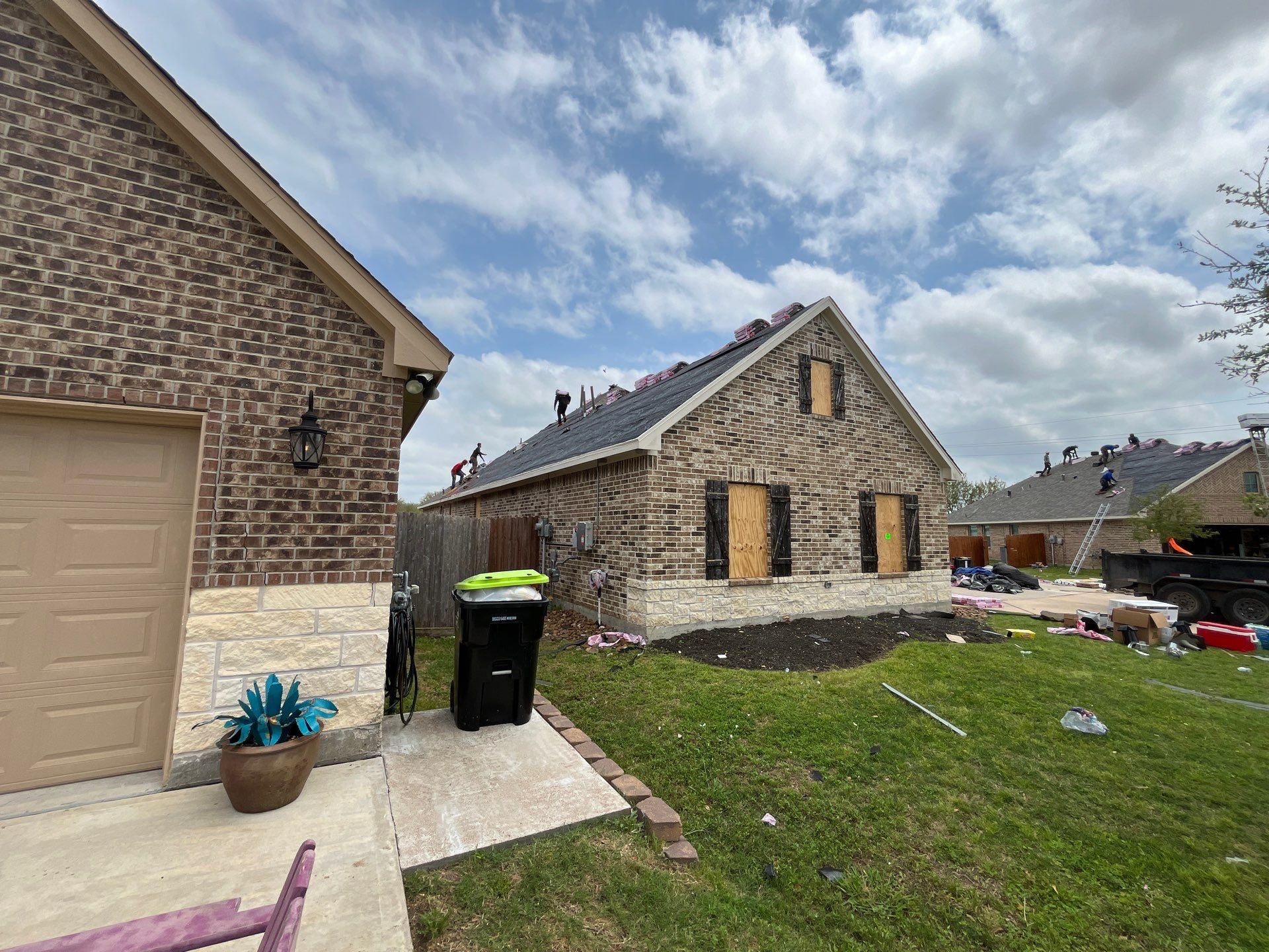 Hail Damage using Owen's Corning Duration (Lifetime) Shingles by Roof Repair Company