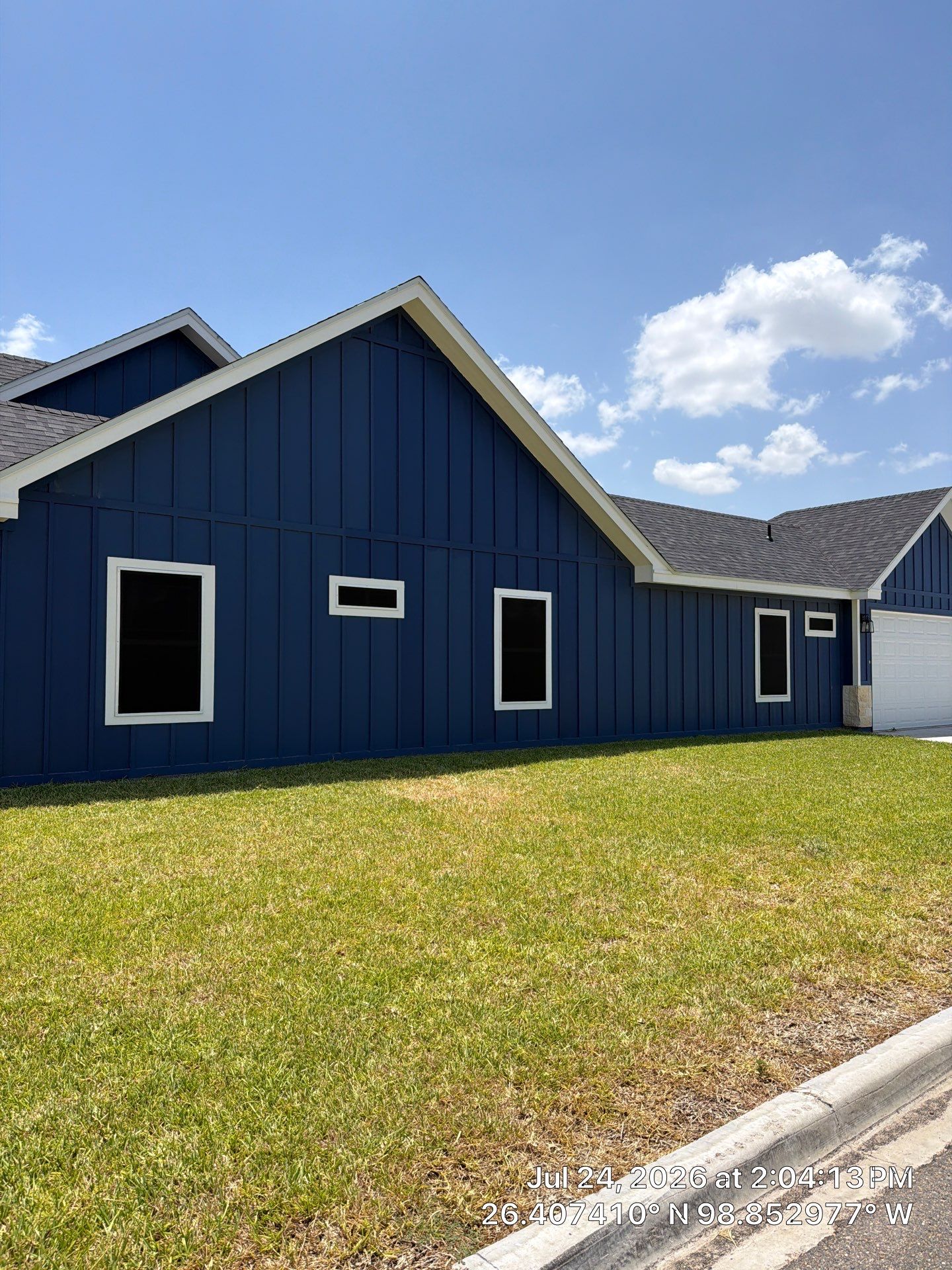 TruDef Onyx Black in Rio Grande City, Tx by PMG Home LLC
