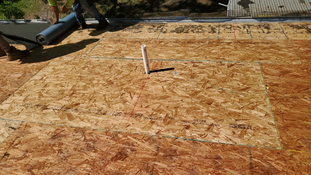 Project in Seminole 33772 by Mitchell Roofing Company LLC 