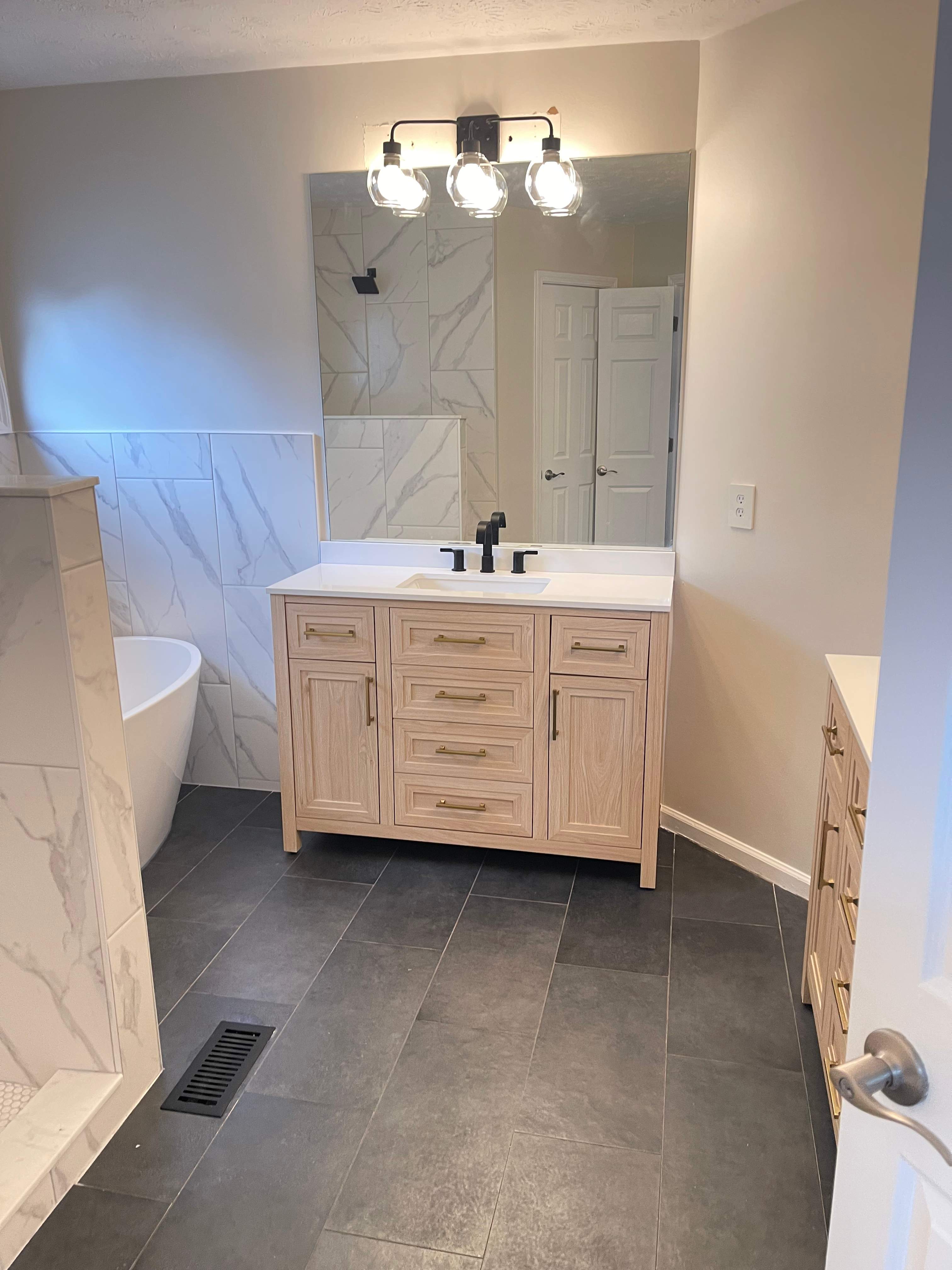 Master bathroom renovation by Prudencio