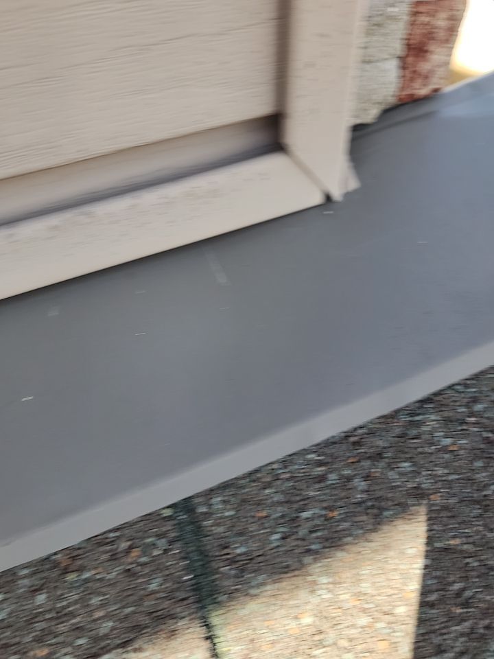 Liberty Township - Pristine Black by Tamlin Roofing