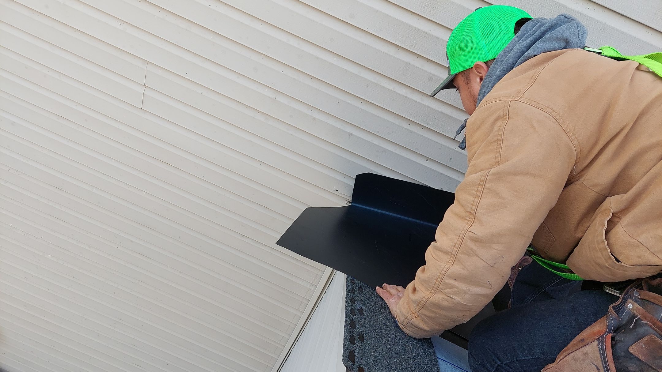 Atlas Black Shadow by Tamlin Roofing