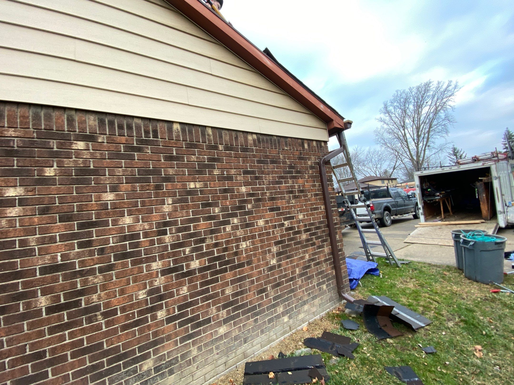Roof Replacement using Owens Corning by 180 Contractors