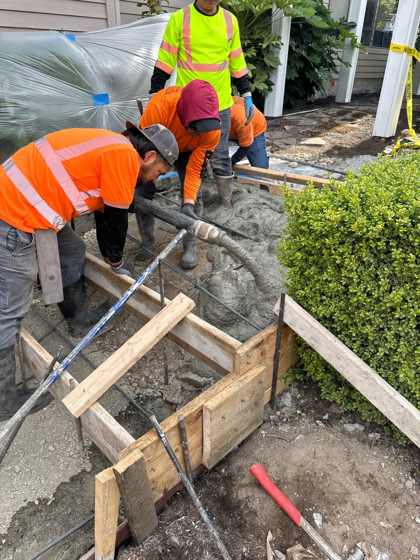 Concrete Driveway Repair | Edmonds  by Jireh Asphalt & Concrete Inc 