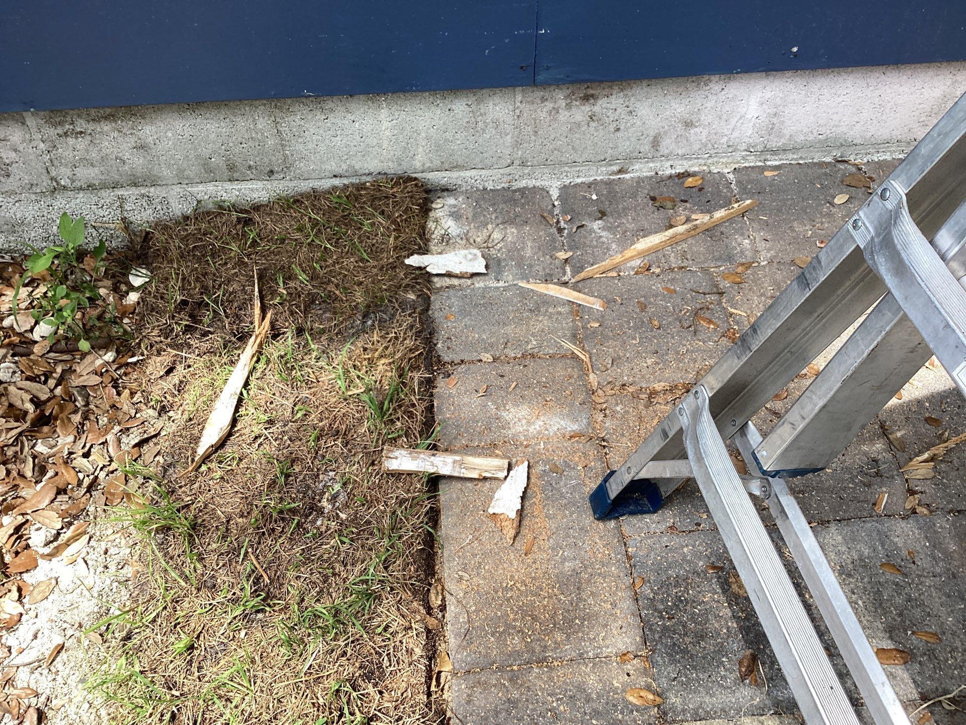 White 6-Inch Gutters and Leaf Guard Installation in Fort Myers FL by Gutter Professors