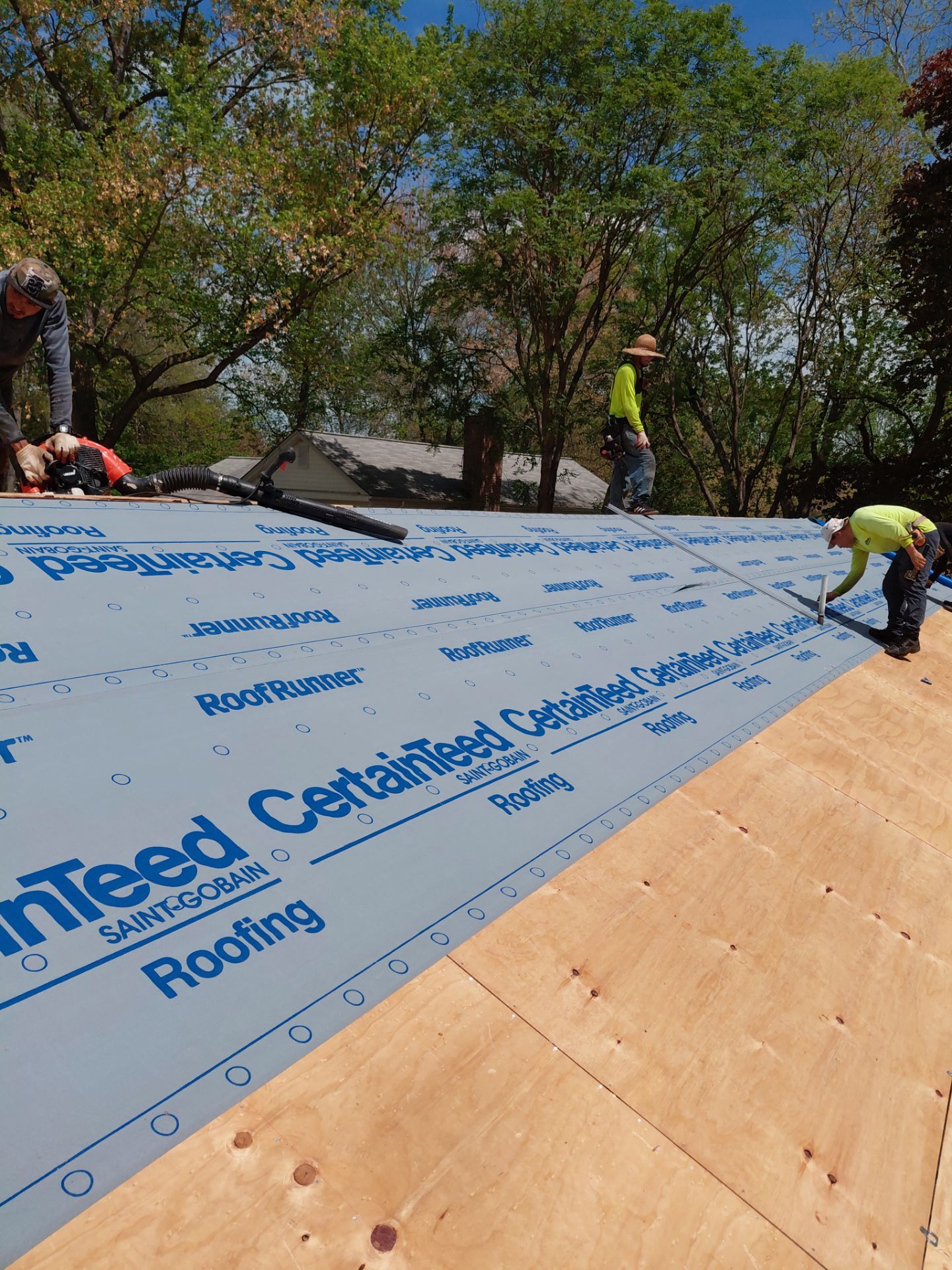 Annandale: Residential Roof Replacement with CertainTeed Landmark in Moire Black by RM Banning, Inc.