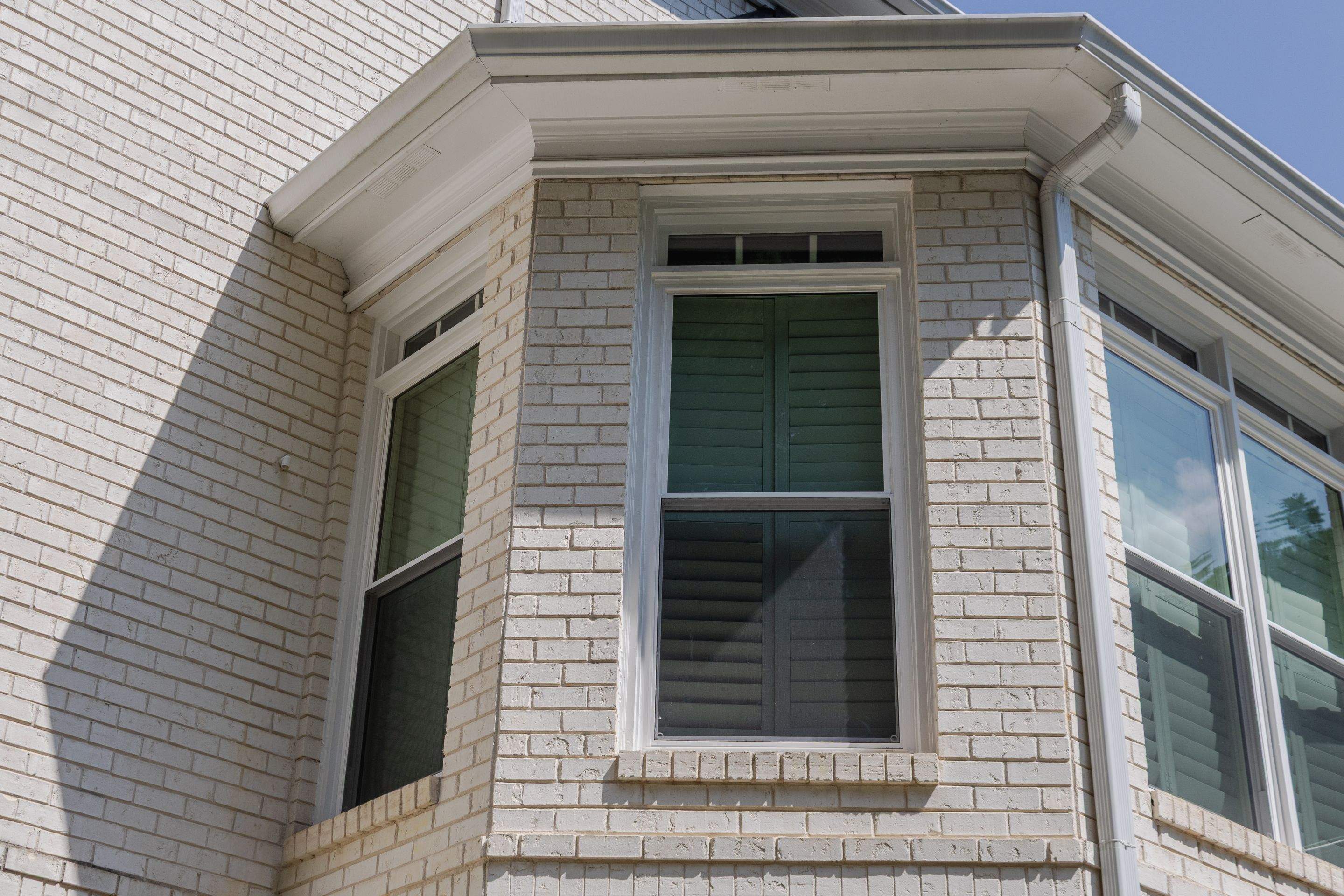 Duluth, GA Window Replacement using Master 2800 Series Vinyl Replacement Windows  by Nelson Exteriors 
