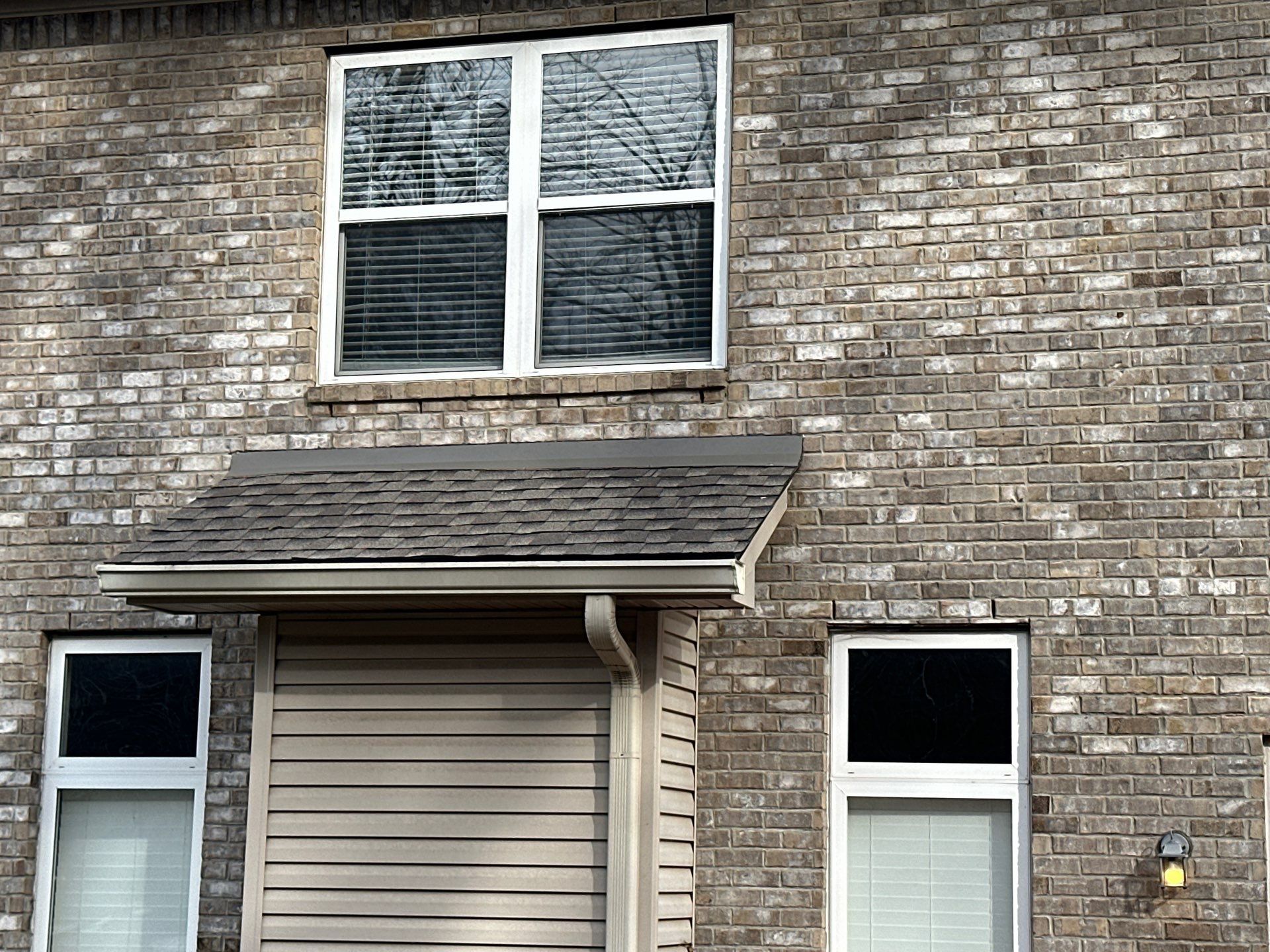 Residential Roofing Installation using Gaf Timberline HDZ Weathered Wood by Undersun Roofing 