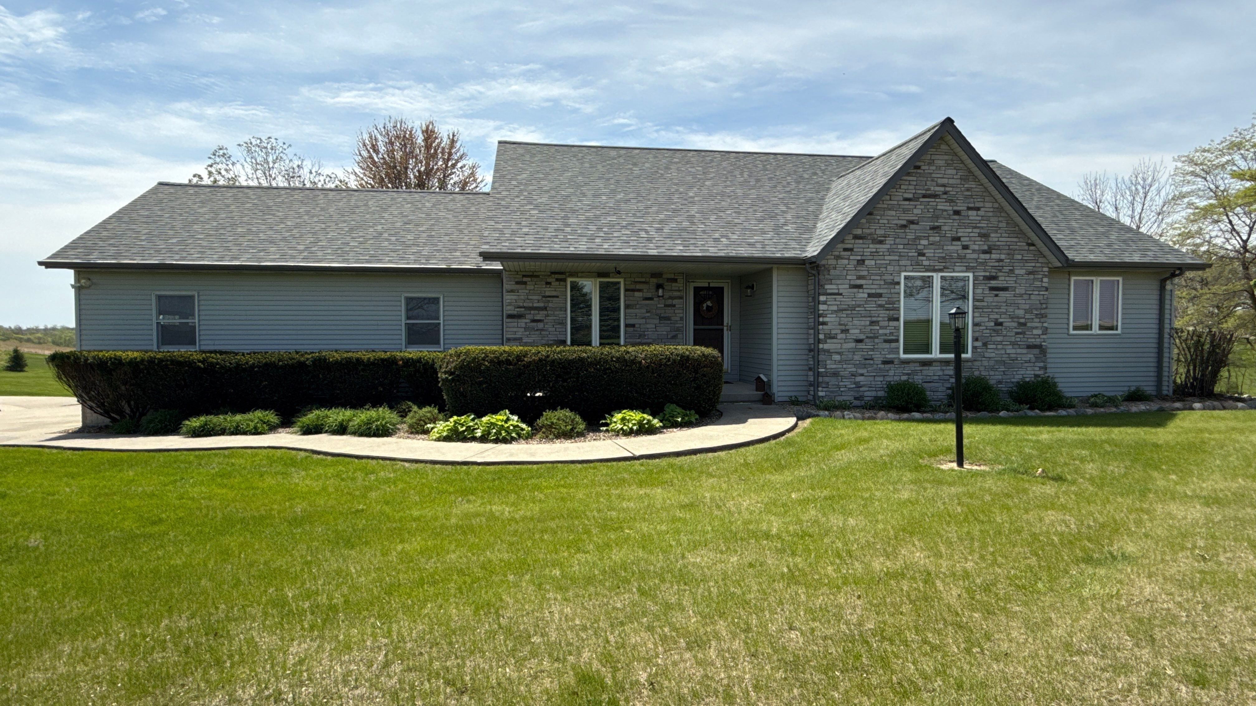 Siding and window replacement by United Windows and Siding LLC