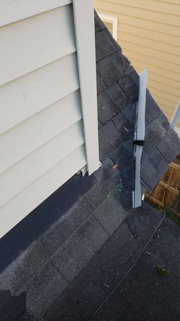 Alexandria Landmark Pro MD Resawn Shake/Flintlastic SA Project by RM Banning, Inc.