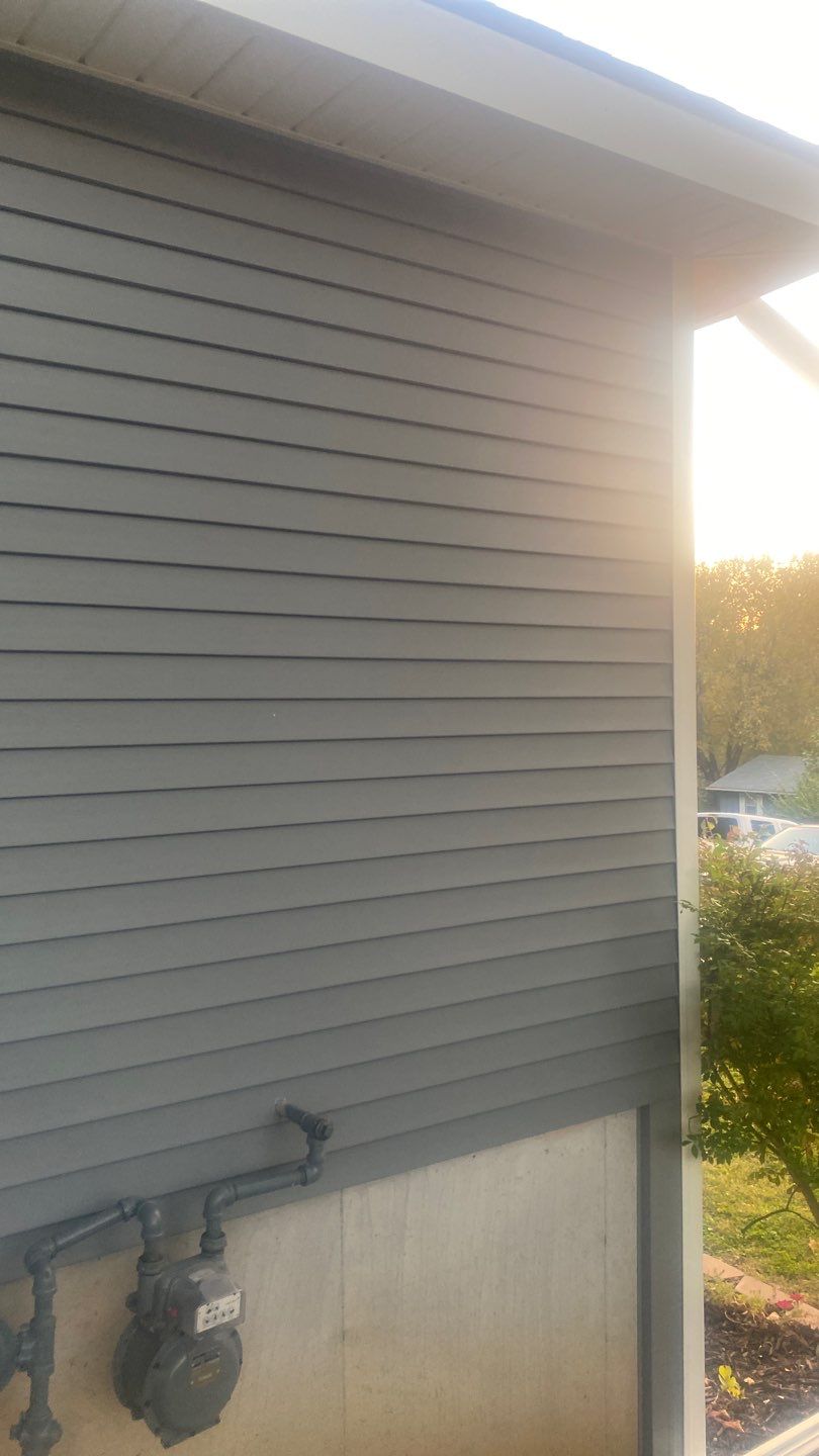 New Curb Appeal is Activated by EEC  Windows, Siding & Roofing 