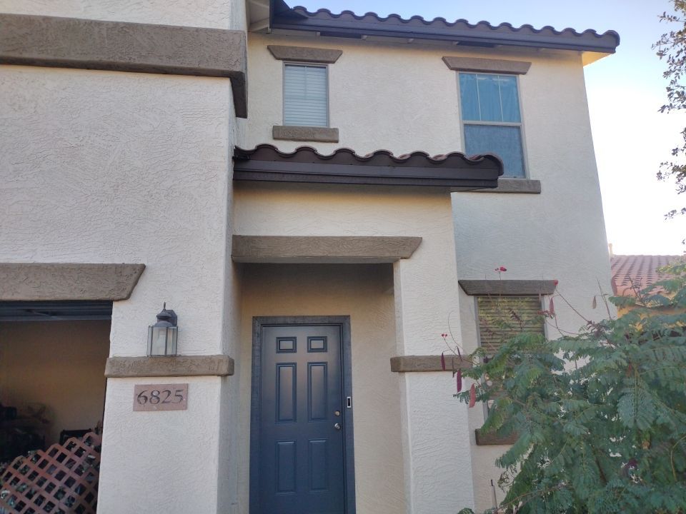 Exterior Painting using Dunn-Edwards EVERSHIELD®  by Crash of Rhinos Painting & Garage Floors