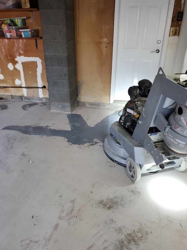 Garage Floor Coating in Mt. Everest by Spectrum Painting, LLC