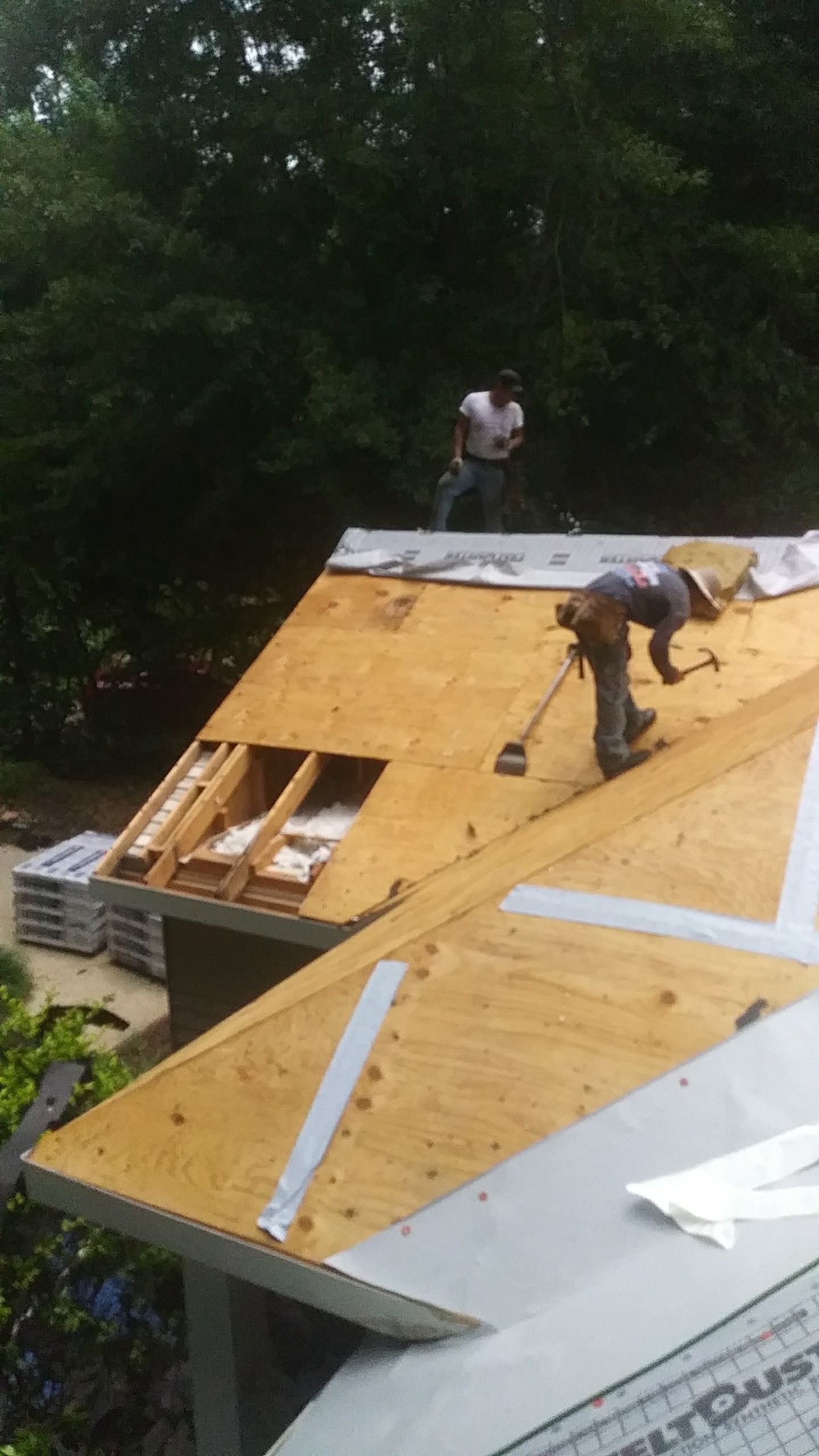 Residential Roofing Installation using Roof Replacement by American Roofing & Construction LLC
