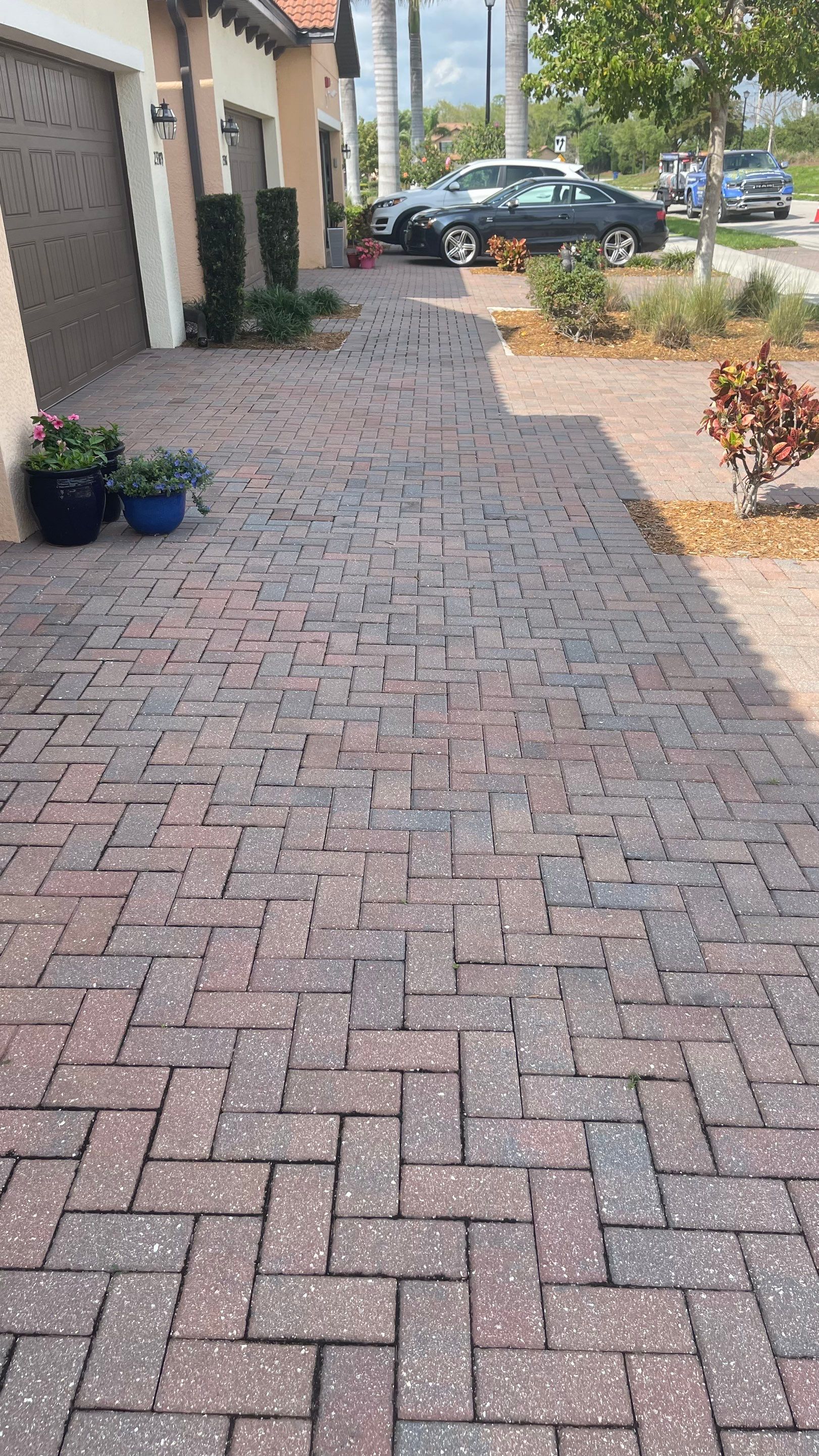 HOA Paver Driveway & Sidewalk Cleaning in Sarasota National, Venice, FL | Sunshine AquaWash by Sunshine AquaWash