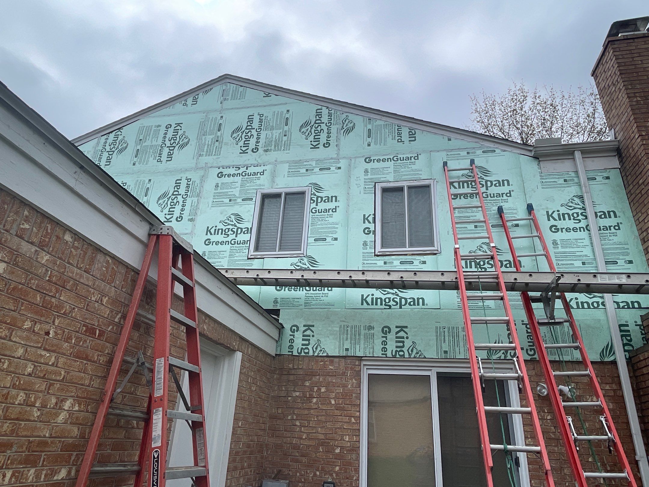 Roof Replacement using CertainTeed Landmark by 180 Contractors