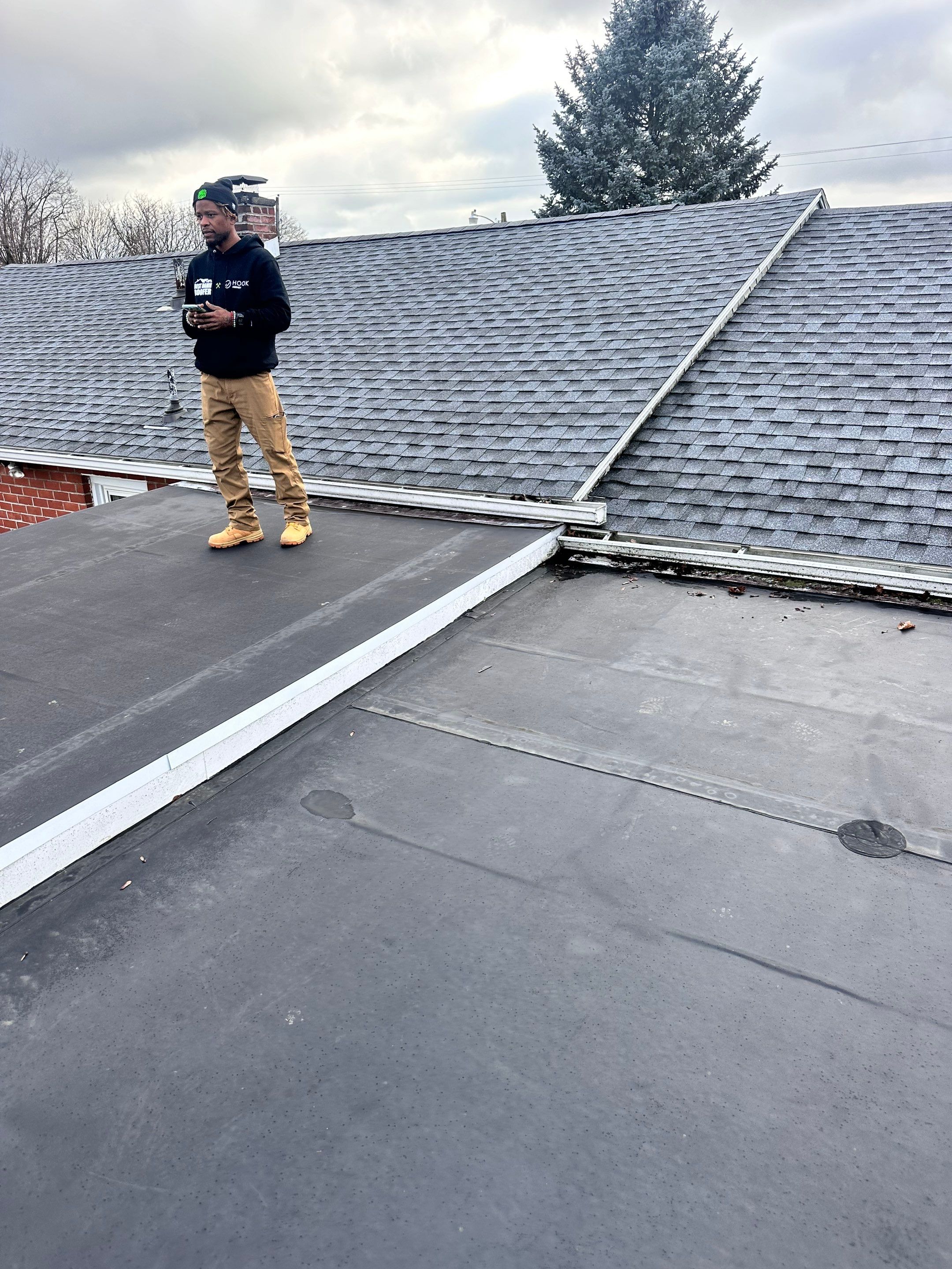 Epdm rubber roof using Versico .060 by Teflon Roofing