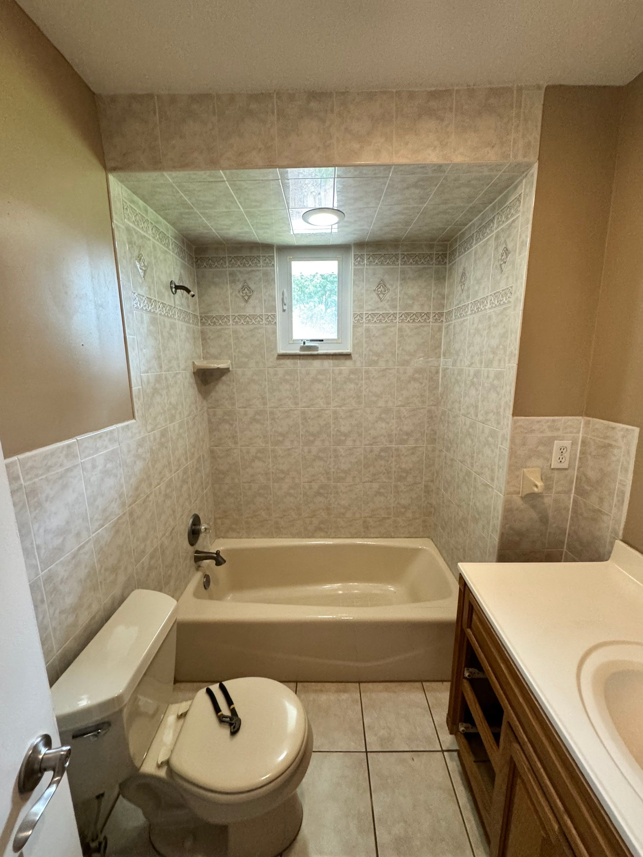 Bathroom Remodel by Axtra Hand