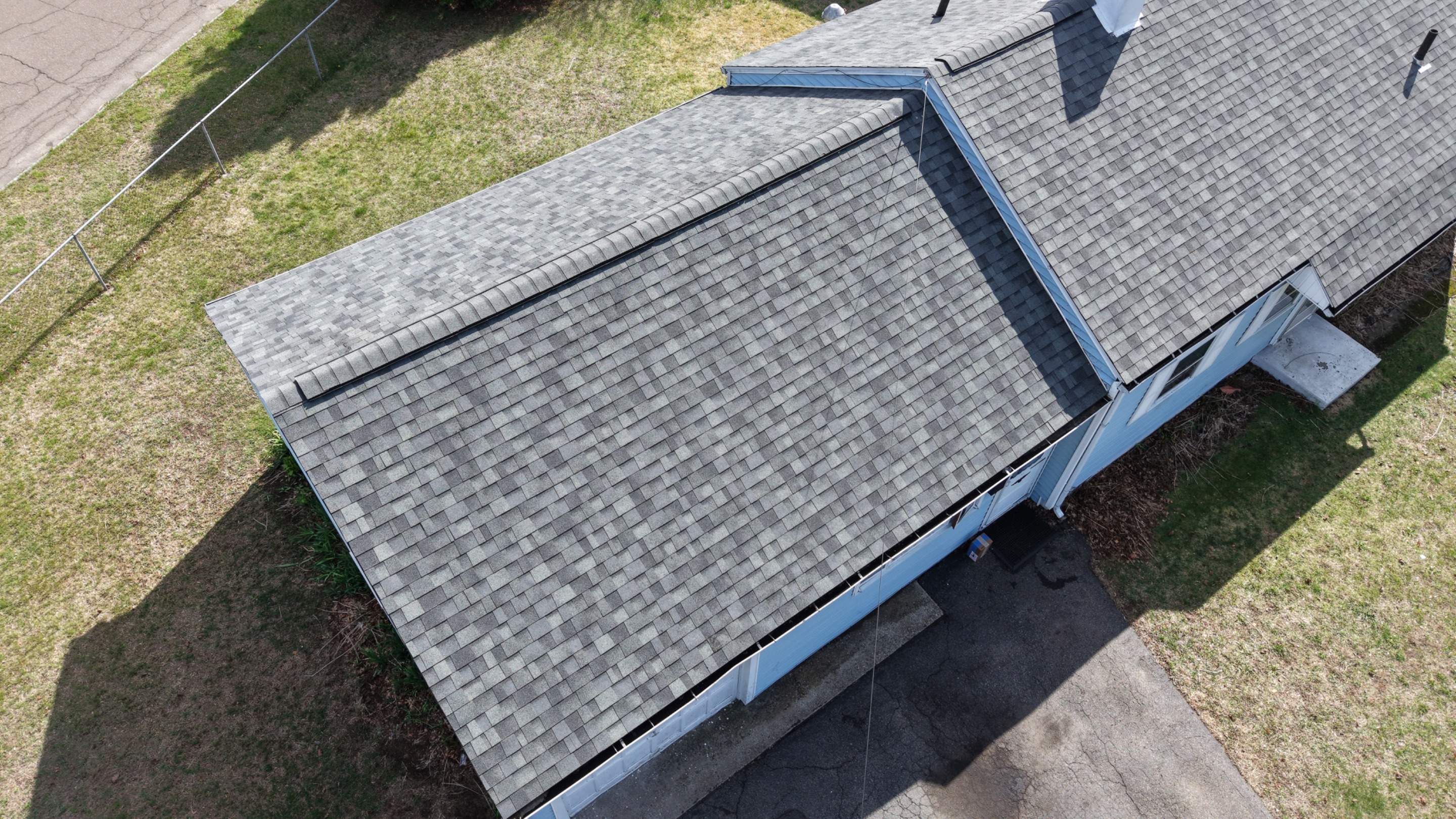 Complete Roof Replacement with Owens Corning Duration Shingles – Estate Gray by JOHNNYS PRO