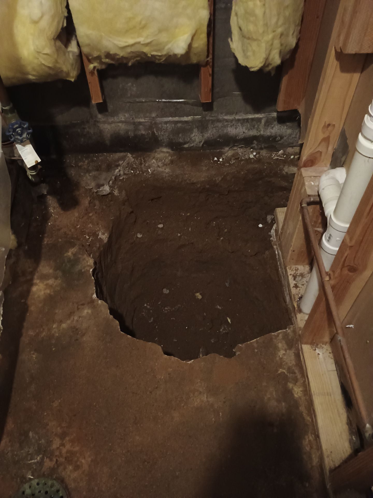 Drain Tile in Circle Pines by Waterproofing Northeast