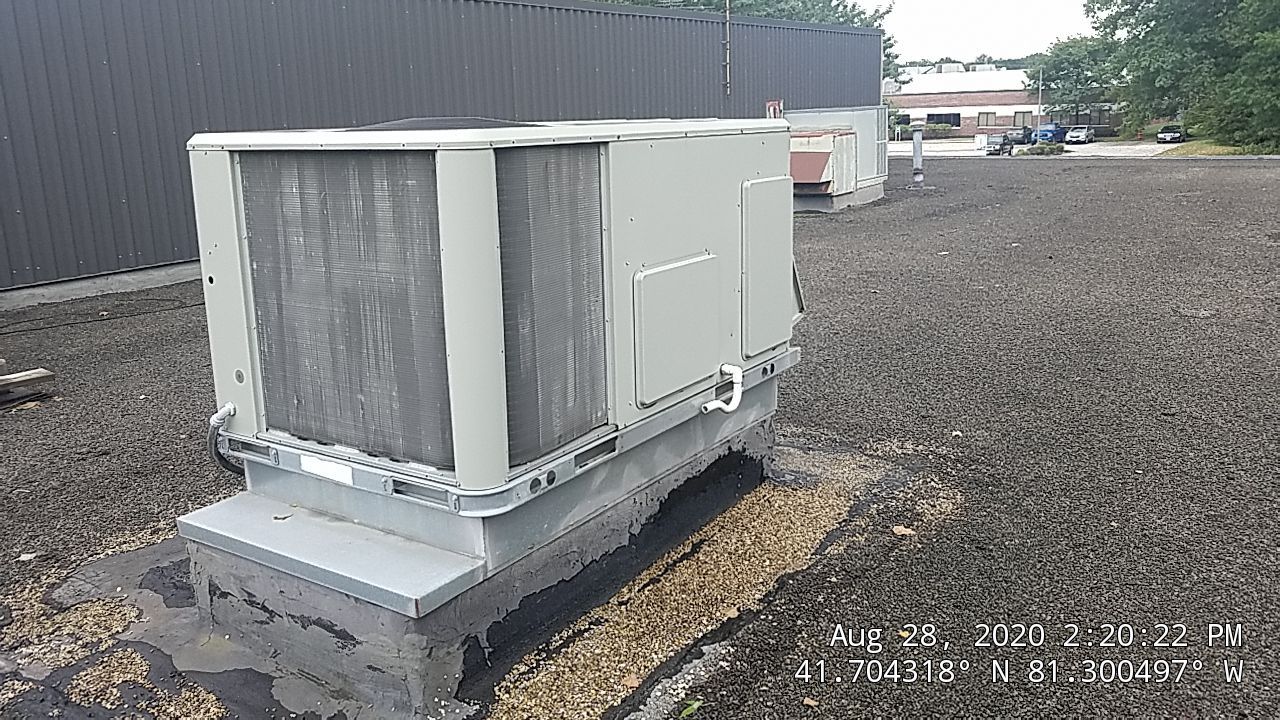 Spray Foam Roof System by Gold Star Roofing LLC 