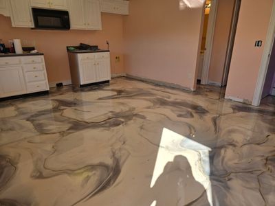 Metallic Kitchen Floor Using Gold, Dolphin & Pearl