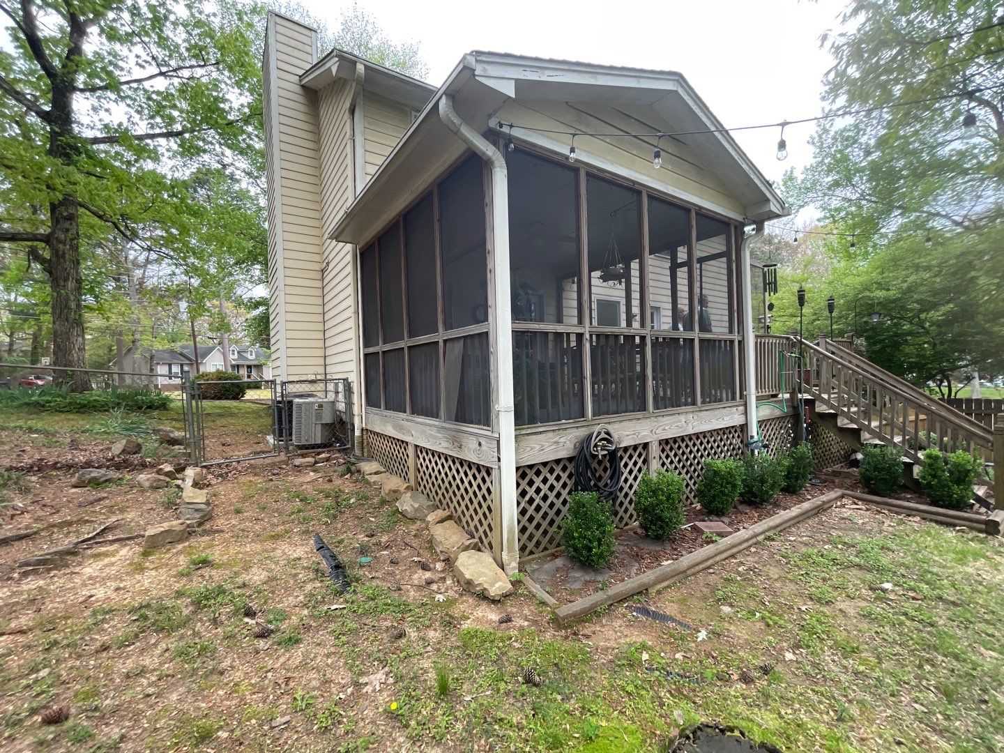 Oak Leaf Circle - Deck Installation  by Pillar and Pine